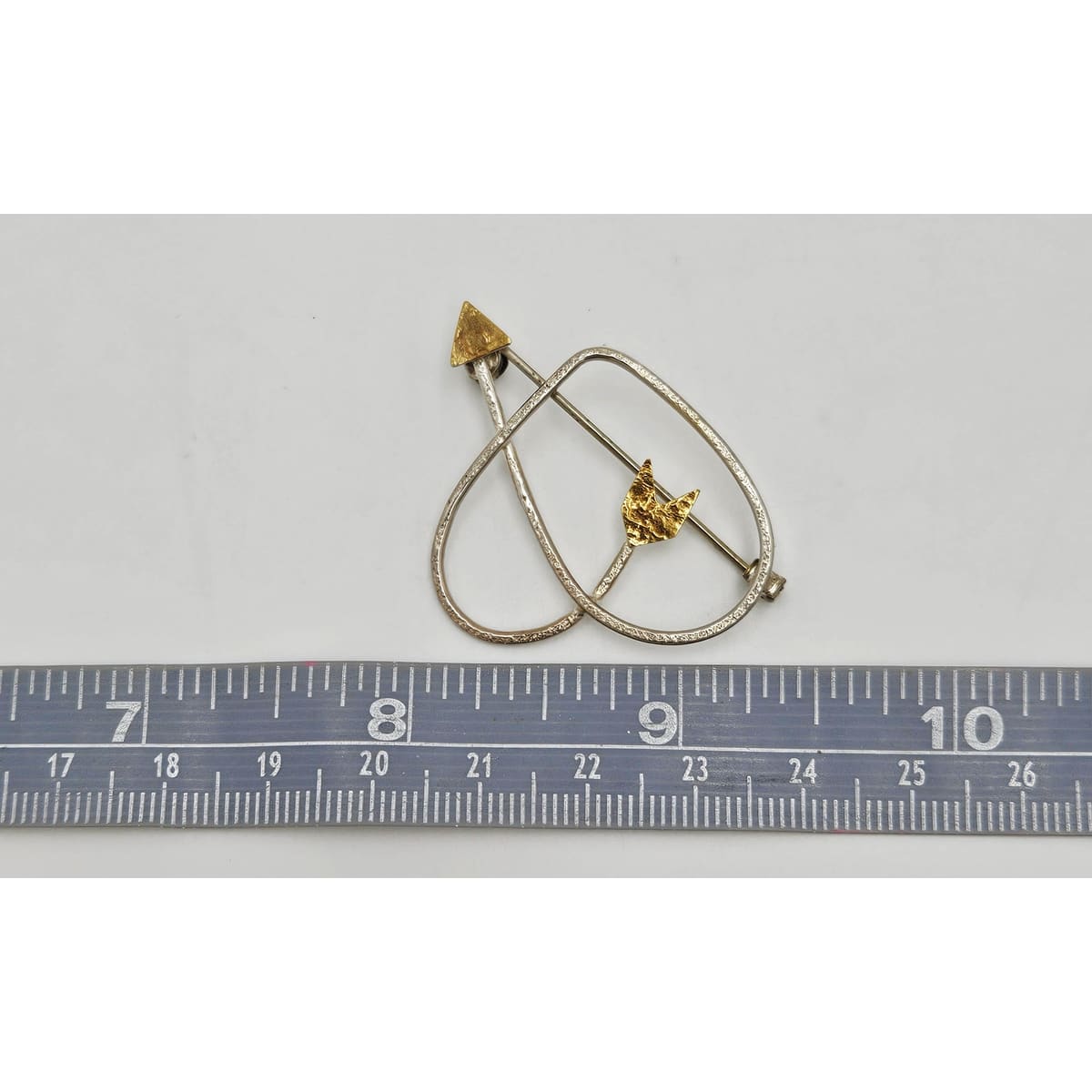 Superb Designer Sydney Lynch Sterling & 22k Gold Heart Shaped Arrow Brooch, silver, multicolor, sterling silver - image 8 of 8