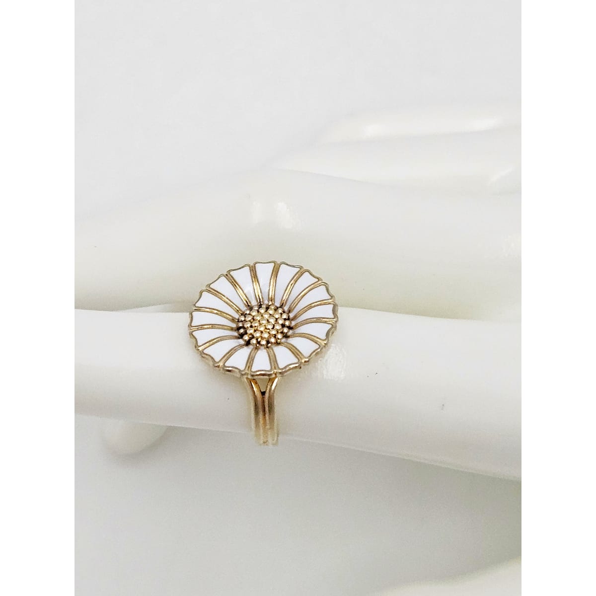 Anton Michelsen Denmark sterling silver enamel Marguerite Daisy Flower Ring 1940s, view 3 of 7
