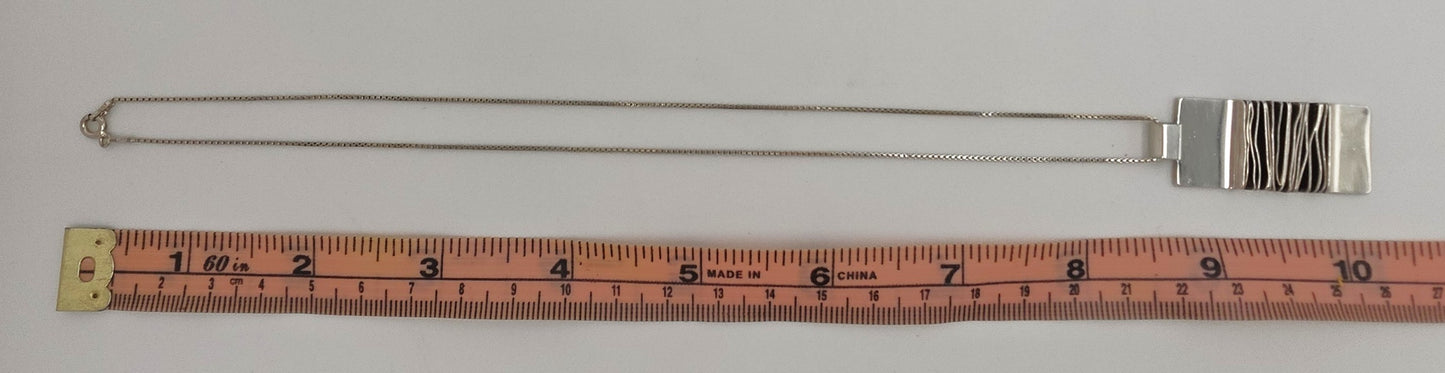 Elegant Brenna Glanzer Klassen Sterling Silver Abstract Modernist Necklace
