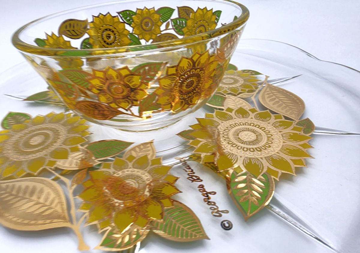Georges Briard 22K Gold "Sunflowers" Chip & Dip Crystal Platter