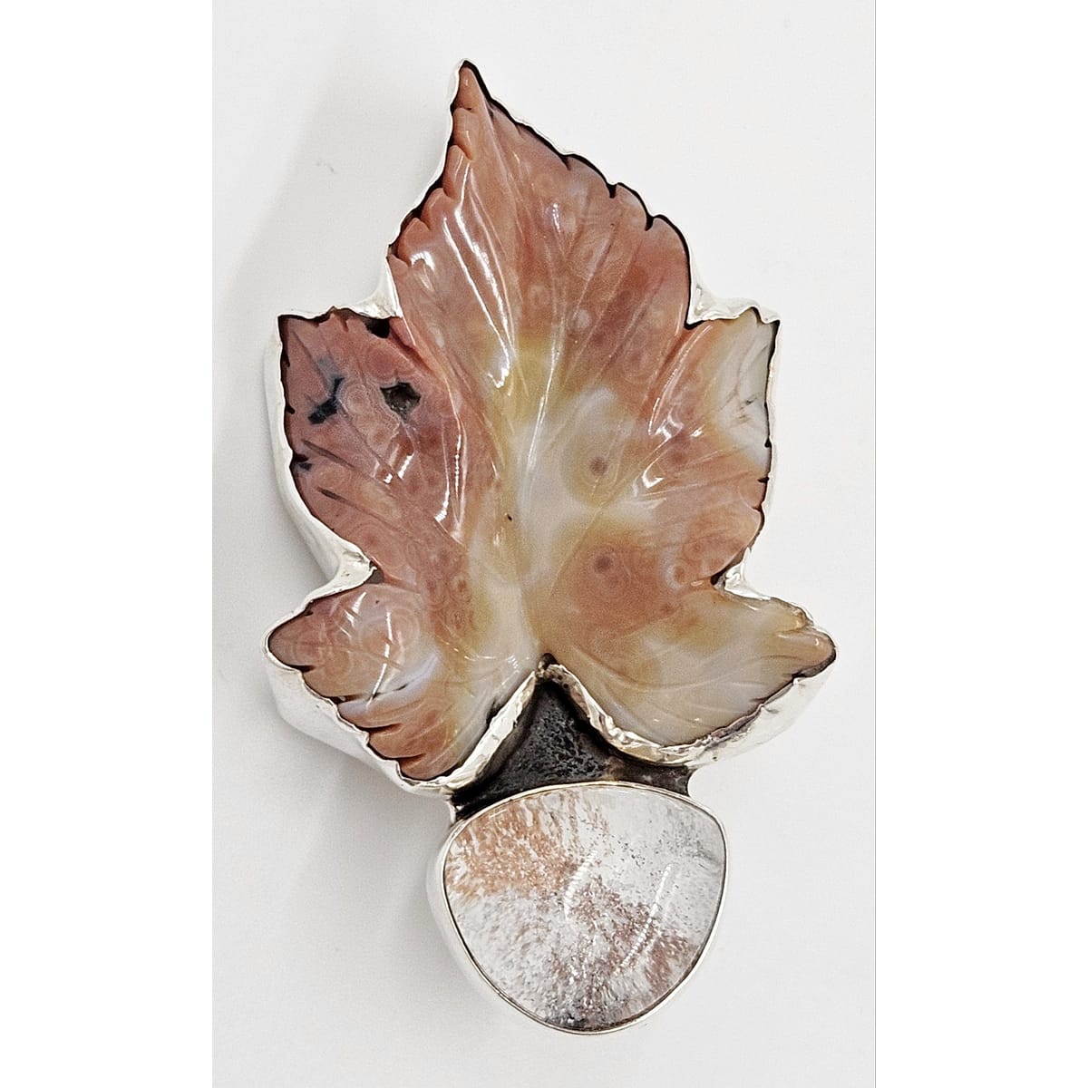 Amy Kahn Russell Jewelry Amy Kahn Russell Sterling Carved Agate & Lucite Leaf Brooch Pendant