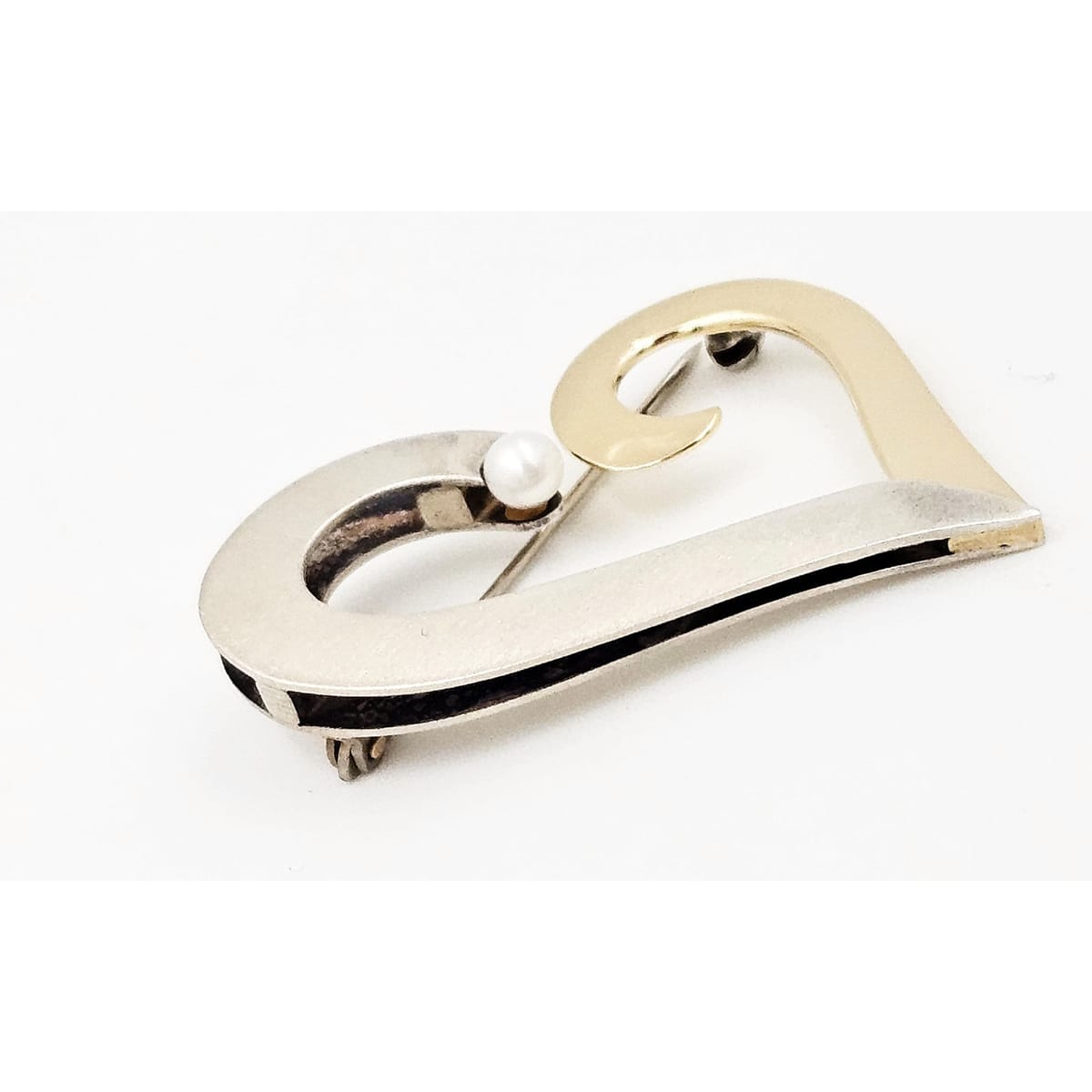 B Levy Jewelry Superb Artisan Signed B Levy Sterling 14k Gold & Pearl Modernist Heart Brooch