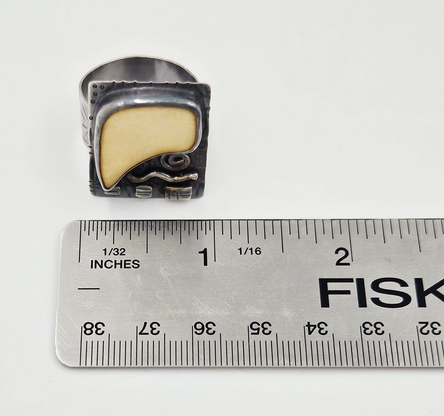 ER Sterling Jewelry Vintage Designer ER Brutalist Sterling Silver & Bone Square Faced Ring