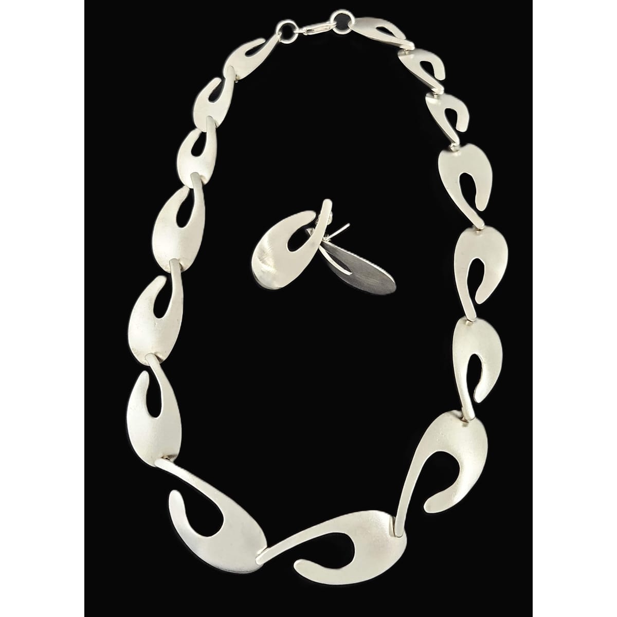 Kathy Lynn Mayeda Jewelry Designer Kathy Lynn Mayeda Modernist Sterling Links Necklace & Earrings 1980s