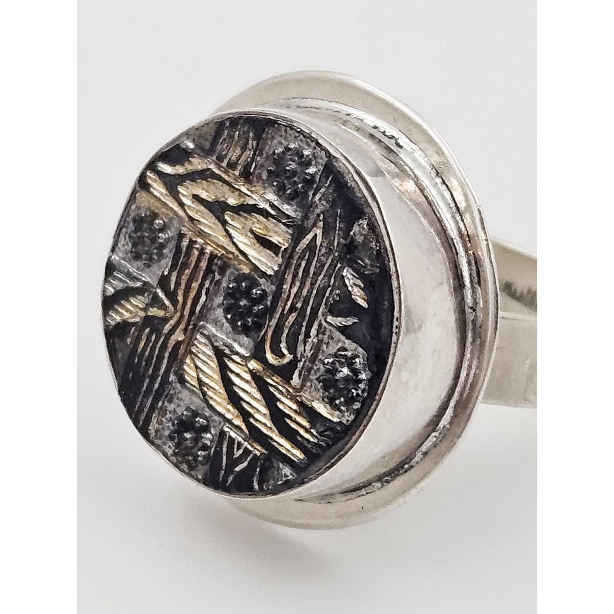 Skeira Jewelry Vintage Designer Skeira Sterling Silver & Mixed Metals Modernist Cocktail Ring