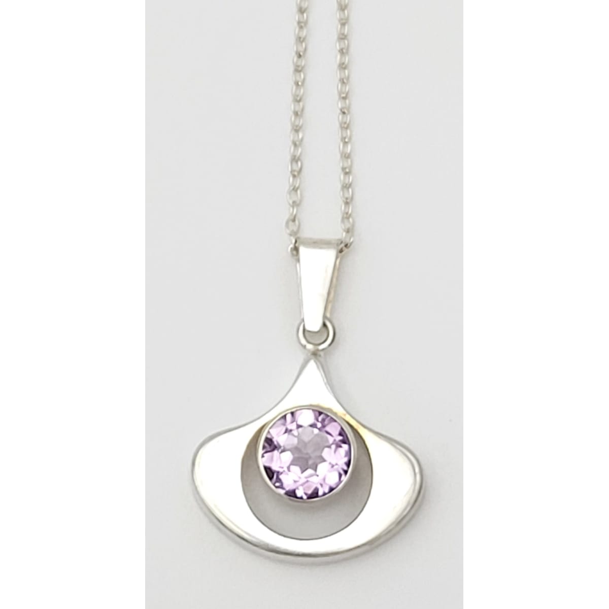 Kultaseppa Salovaara Jewelry Kultaseppa Salovaara Finland Modernist Sterling & Amethyst Pendant Necklace