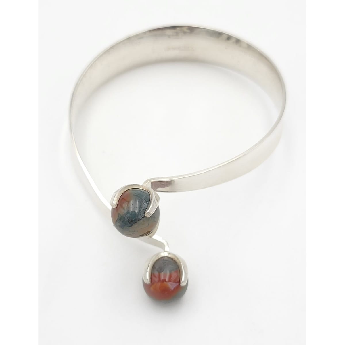 Kupittaan Kulta Jewelry Elis Kauppi Kupittaan Kulta Finland Modernist Sterling & Stone Bypass Bangle Bracelet