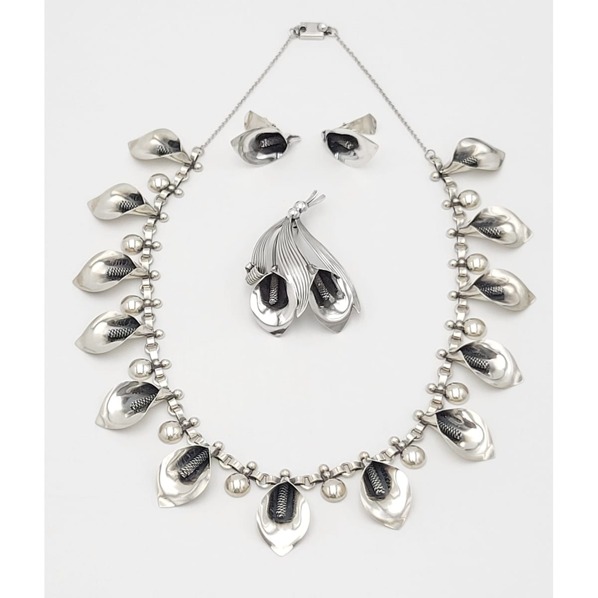 Niels Erik From Jewelry Ultra Rare & Superb! NE From Denmark Sterling Calla Lily Necklace Circa 1940s