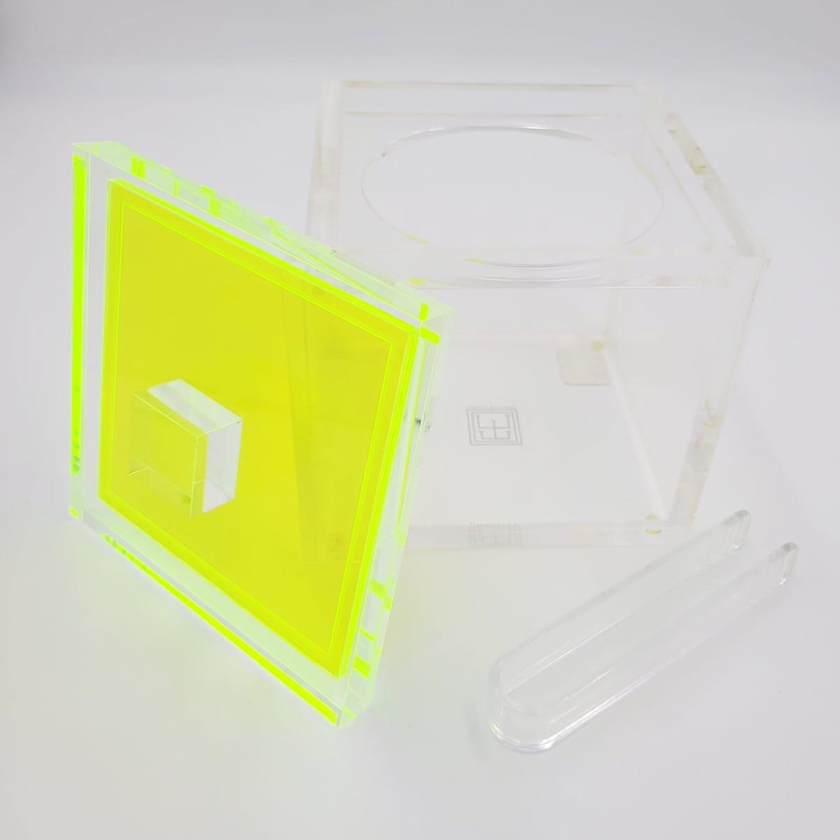 Tinsley Mortimer Ice Bucket Neon Green Yellow Solid Lucite Ice Bucket