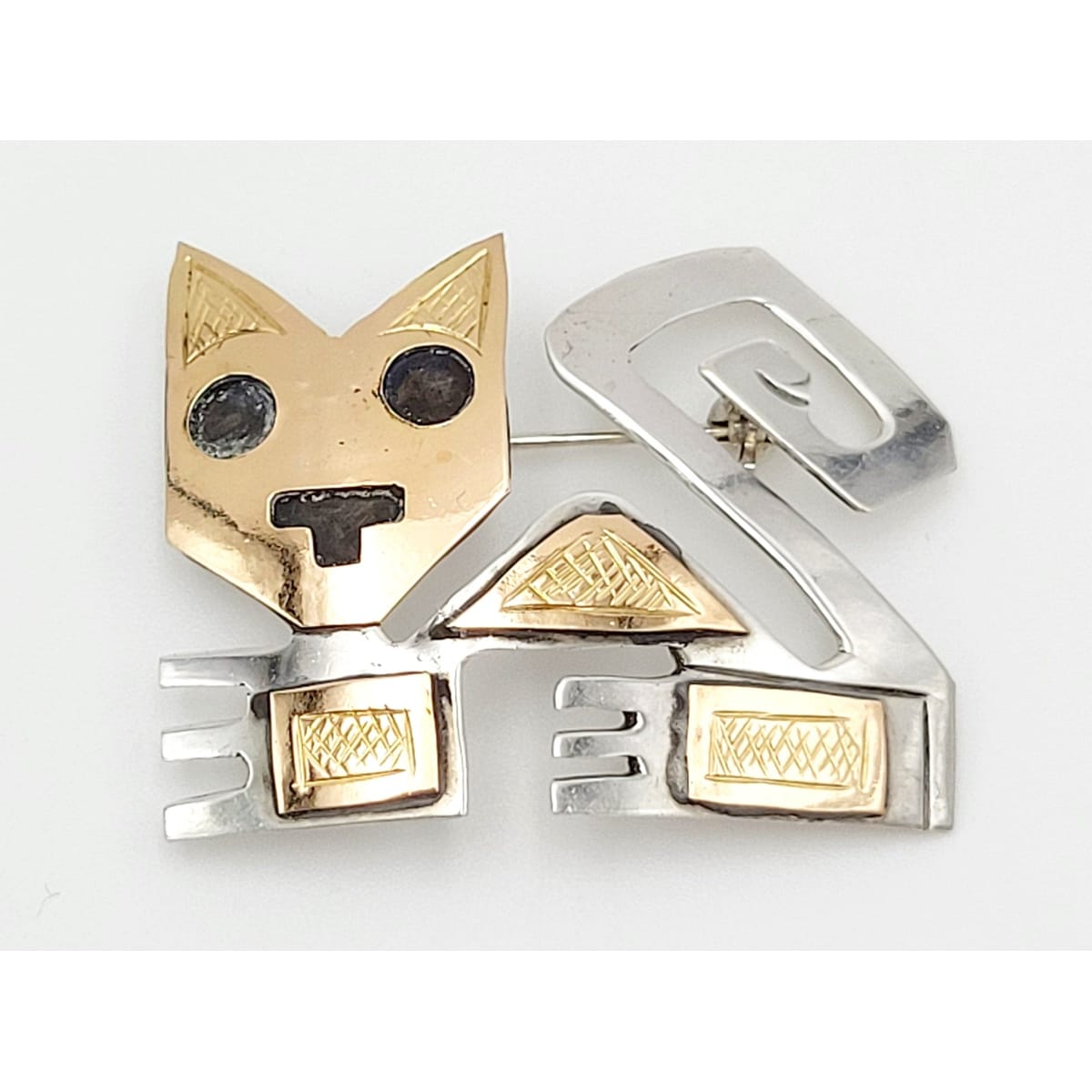 Vicky Peru Jewelry Peru Artist Vicky Sterling & 18K Gold Inca Sacred Puma Cat Brooch - Signed 1960s
