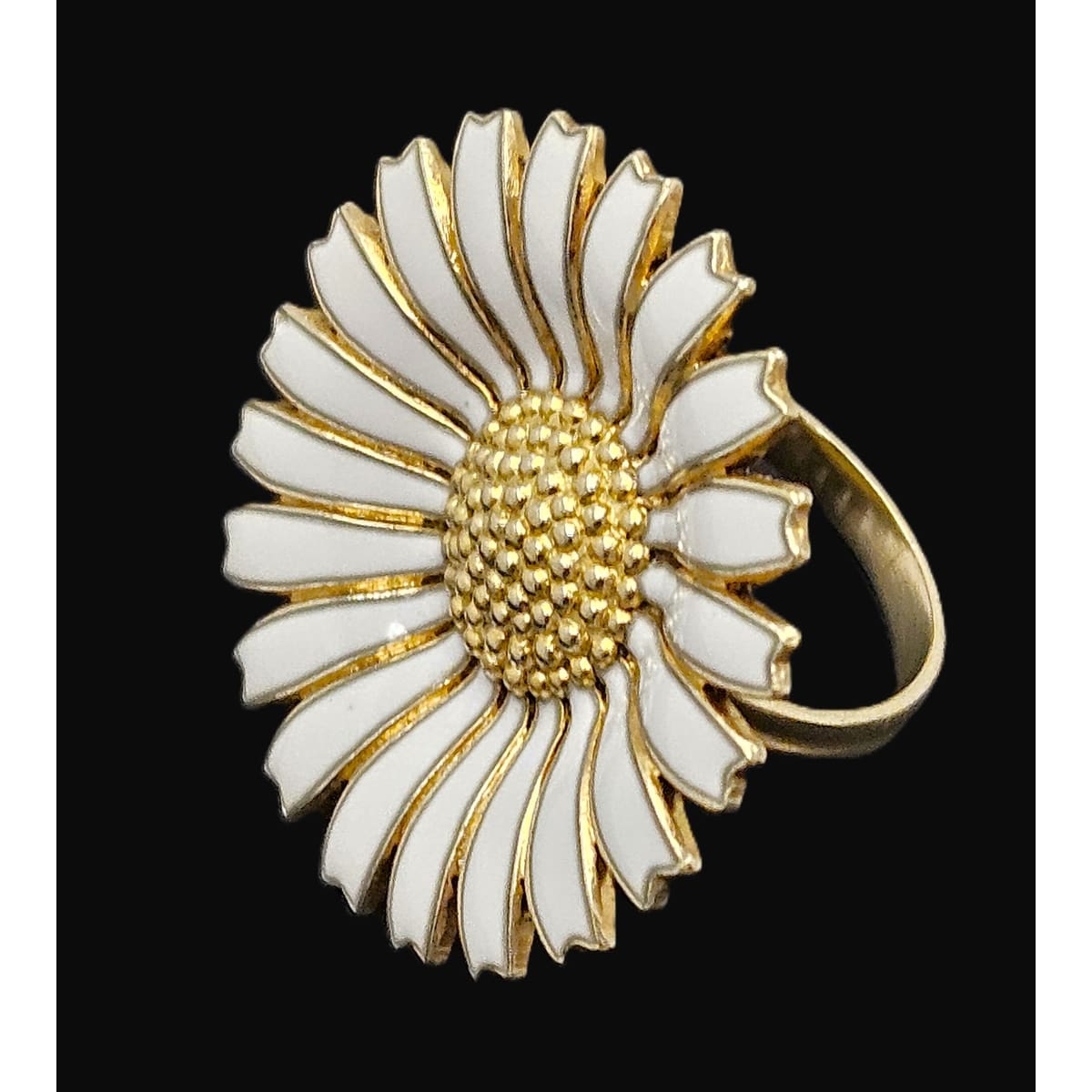 Superbe bague en argent sterling et émail, grand modèle Marguerite, Anton Michelsen Danemark, années 40