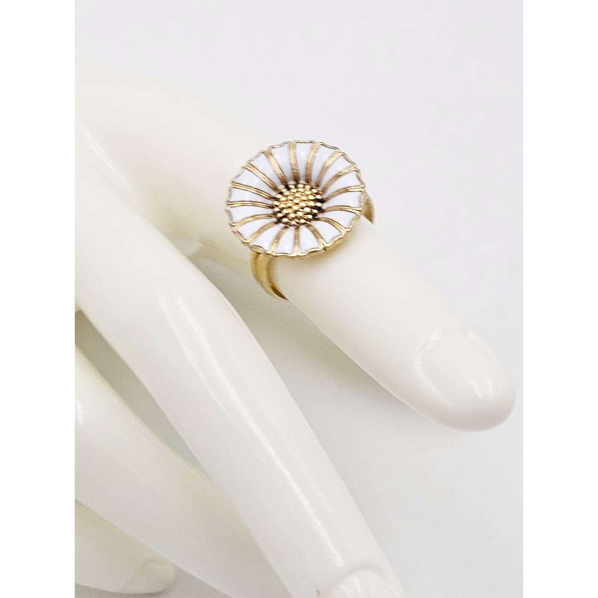 Anton Michelsen Denmark sterling silver enamel Marguerite Daisy Flower Ring 1940s, view 4 of 7