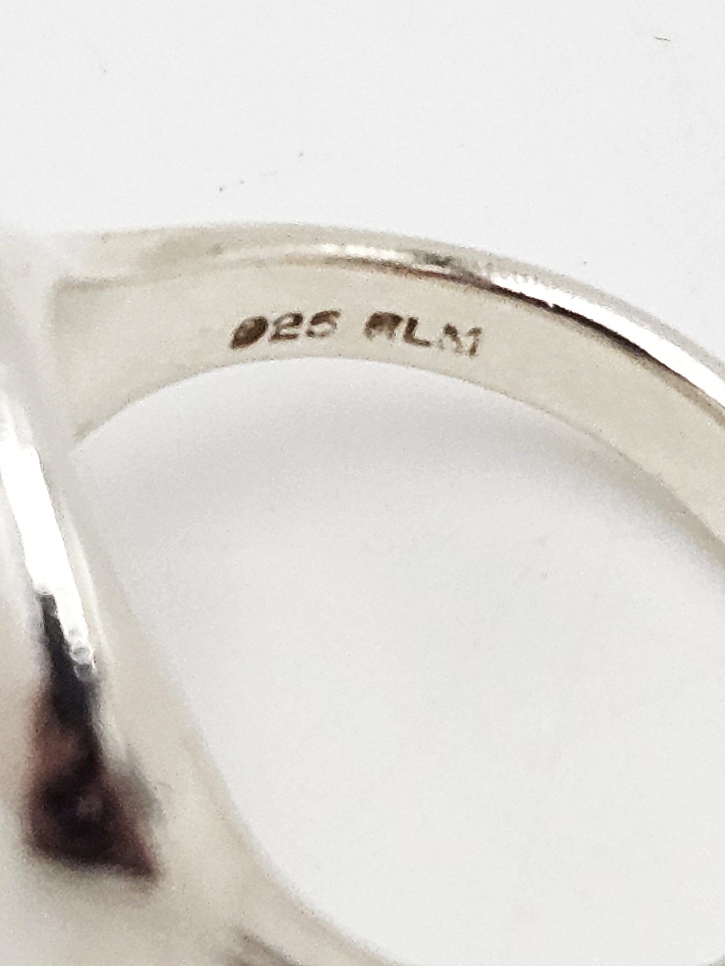 RLM Robert Lee Morris Sterling Silver Modernist Swirl Cocktail Ring Circa 1980s