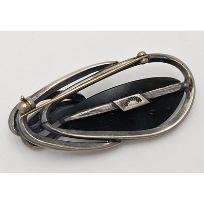 US Jewish Designer Maxwell Chayat modernist sterling silver Onyx Brooch Circa 1950s, view 7 of 10