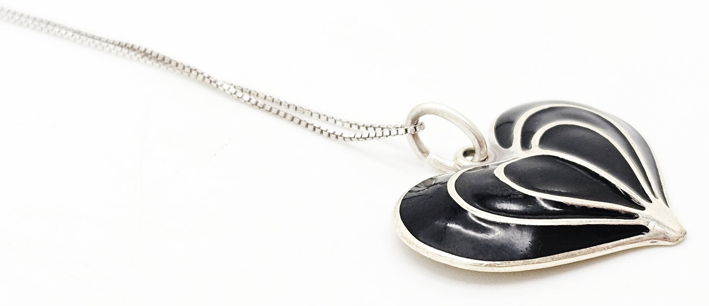 David Andersen Norway sterling silver enamel modernist Heart Necklace Circa 1960s, view 4 of 7