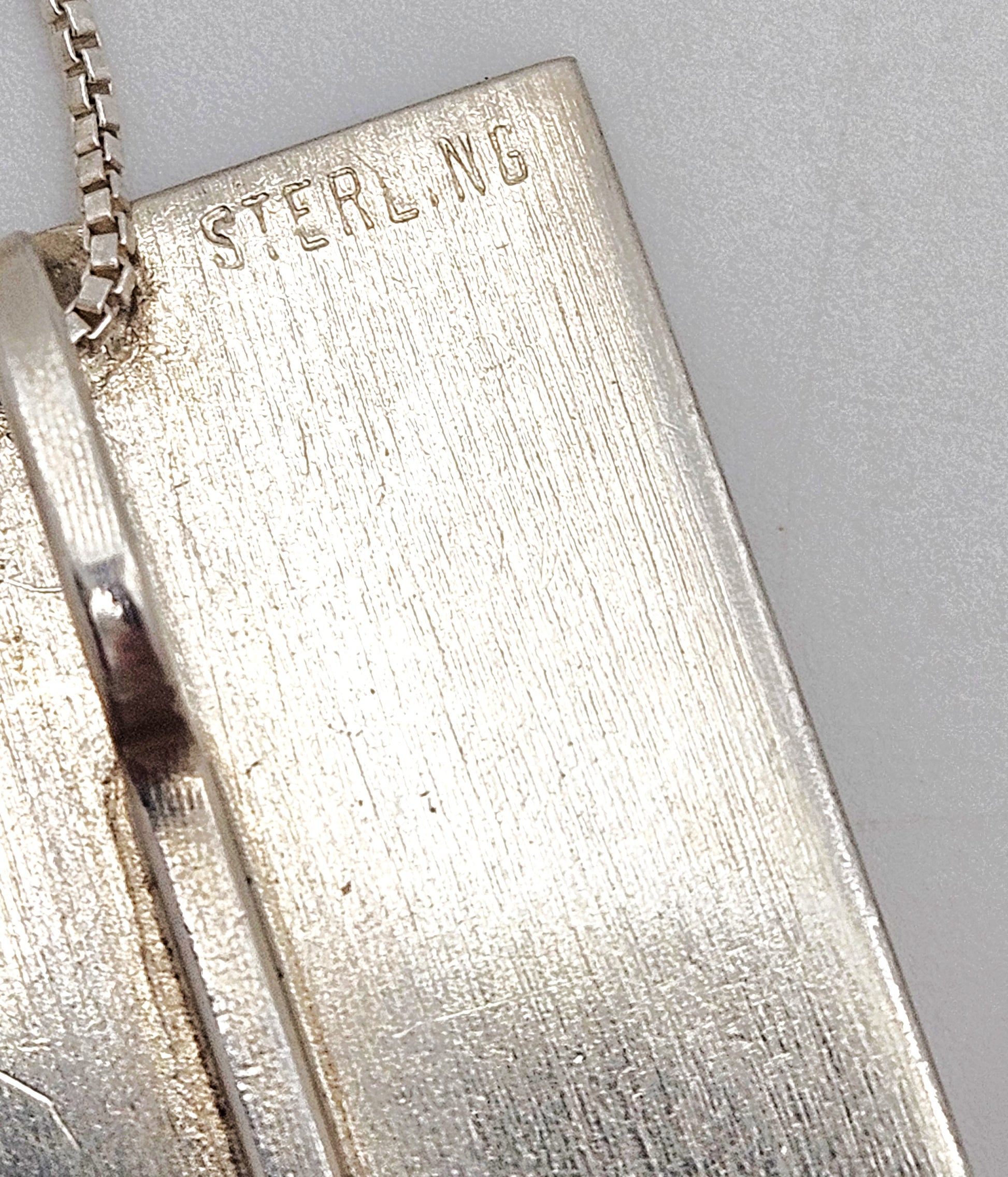 Betty Cooke 3D modernist 14K gold and sterling silver Pendant Necklace circa 1960s, view 7 of 8