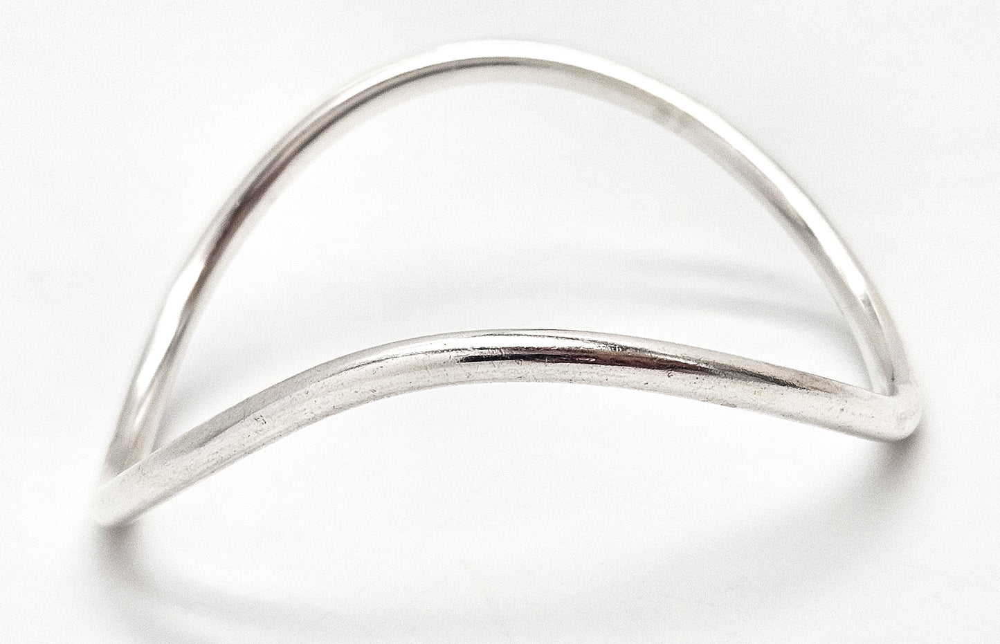 Betty Cooke sterling silver modernist Wavy Tubular Bangle Bracelet Circa 1960s, view 3 of 7