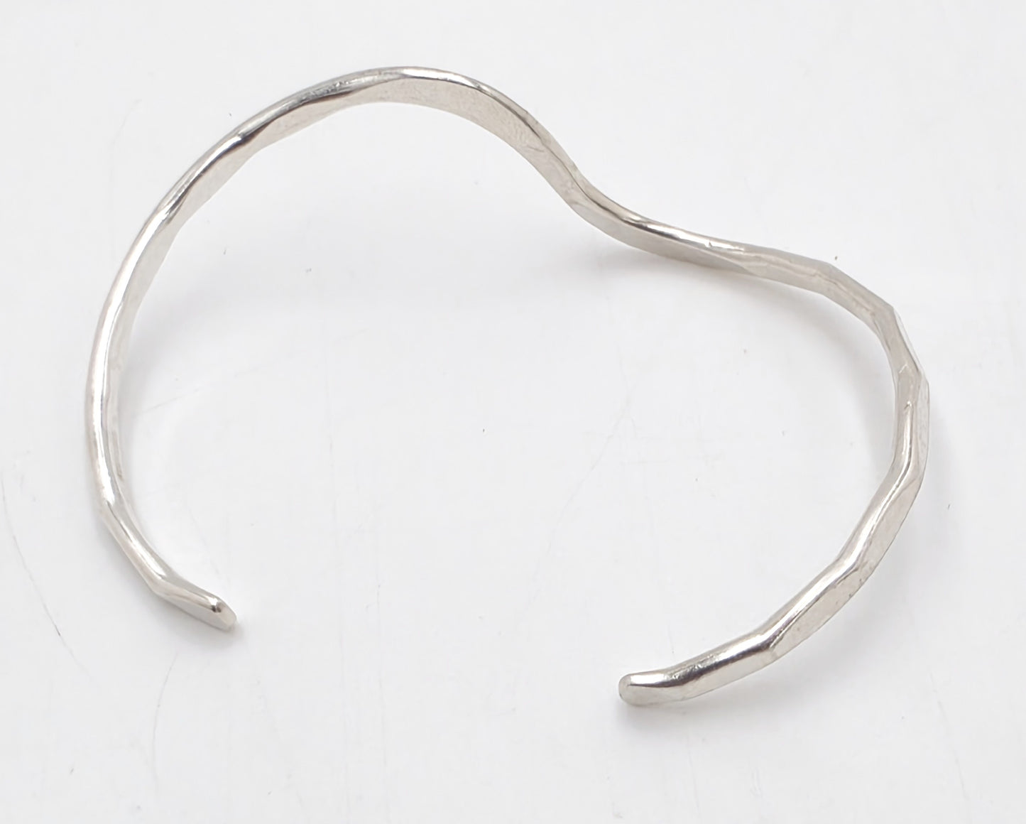 Iconic Designer Stinn Sterling Abstract Modernist Hammered Cuff Rare 1980s, alternate product view 5
