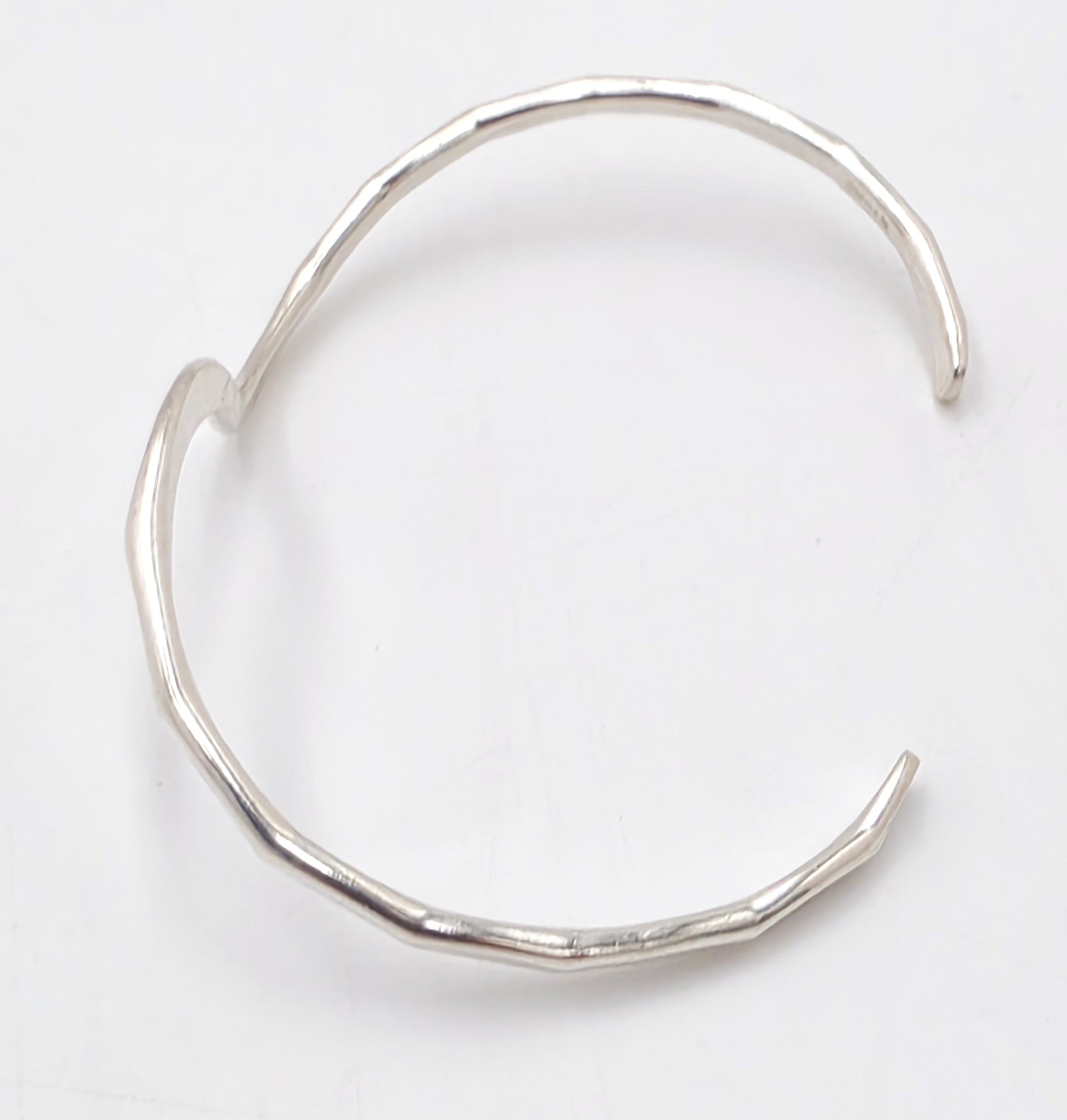 Iconic Designer Stinn Sterling Abstract Modernist Hammered Cuff Rare 1980s, alternate product view 6