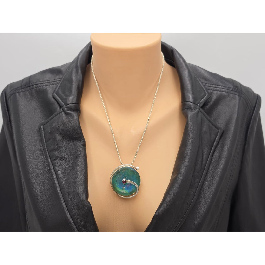 Moshe Ben-David Sterling Modernist Large Statement Pendant Pin Necklace 1980s, alternate product view 2