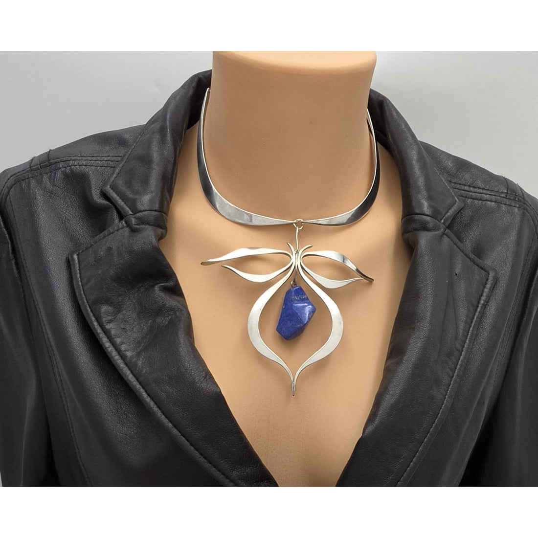 VTG Artisan Sterling Silver Lapis Lazuli Sculptural Modernist Collar Necklace, alternate product view 2