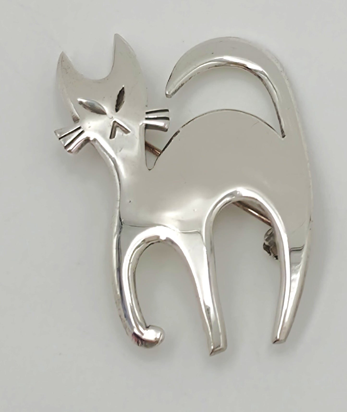 Ra & La Rasmussen Lassen Denmark Retro Modernist Sterling Cat Brooch C. 1960's