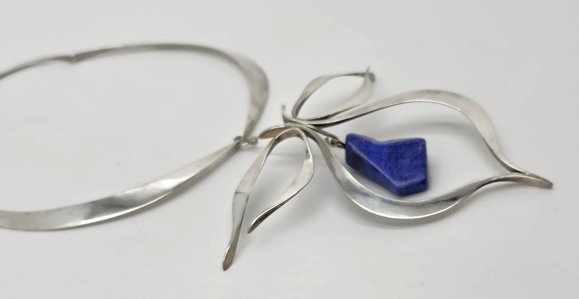 VTG Artisan Sterling Silver Lapis Lazuli Sculptural Modernist Collar Necklace, alternate product view 3