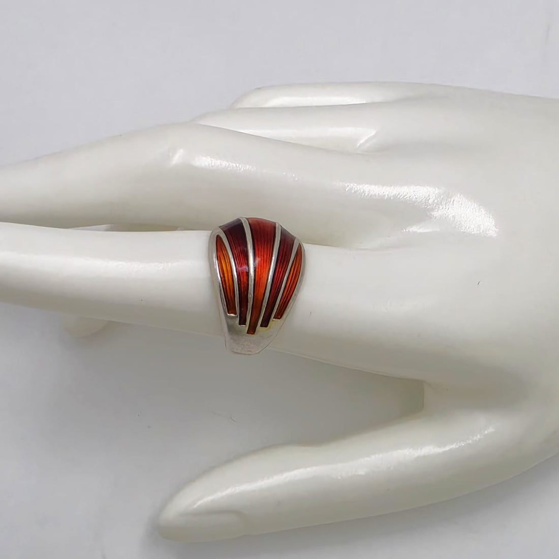 Norwegian David Andersen Sterling Reds Enamel Striped Wrap Ring Circa 40/50s