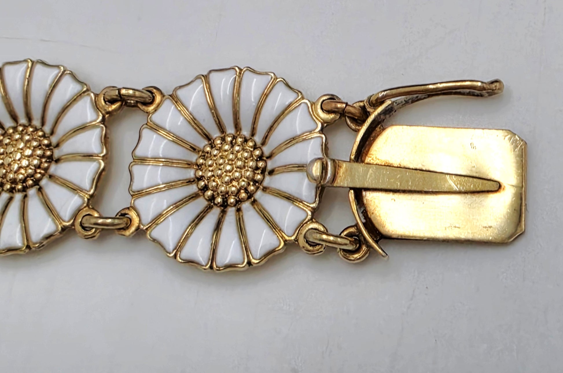 Anton Michelsen Denmark Sterling Enamel Marguerite Daisy Bracelet 1940s, alternate product view 4