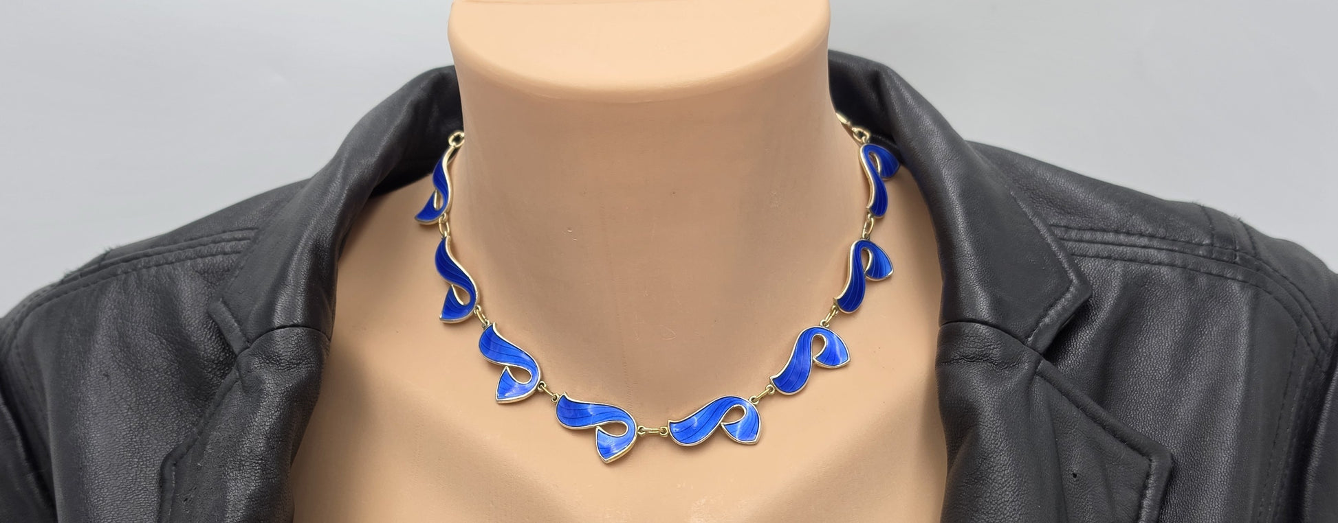 Ivar Holth Norway Sterling Enamel Retro Modernist RARE Necklace 1940's, alternate product view 2