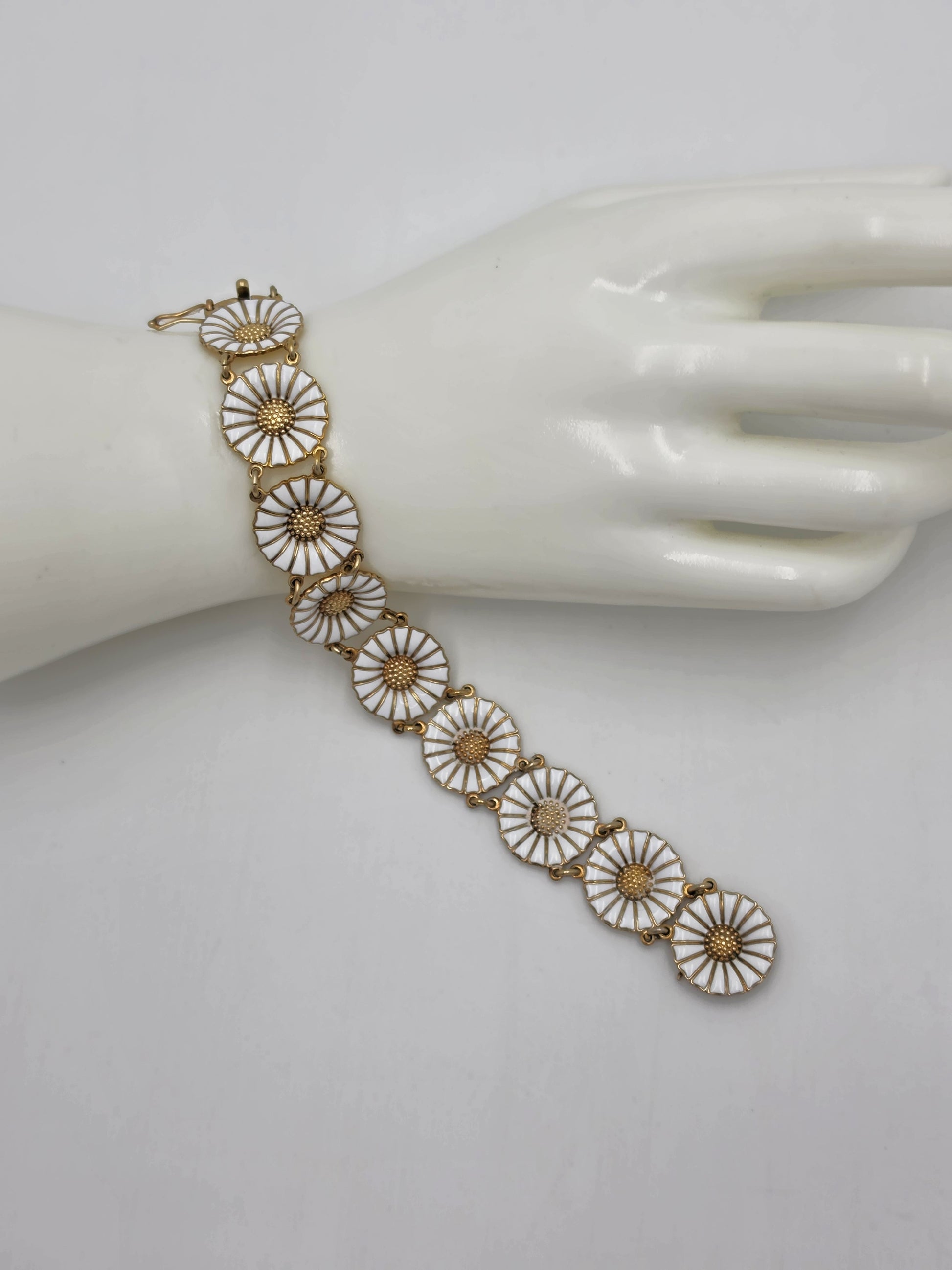 Anton Michelsen Denmark Sterling Enamel Marguerite Daisy Bracelet 1940s, alternate product view 6
