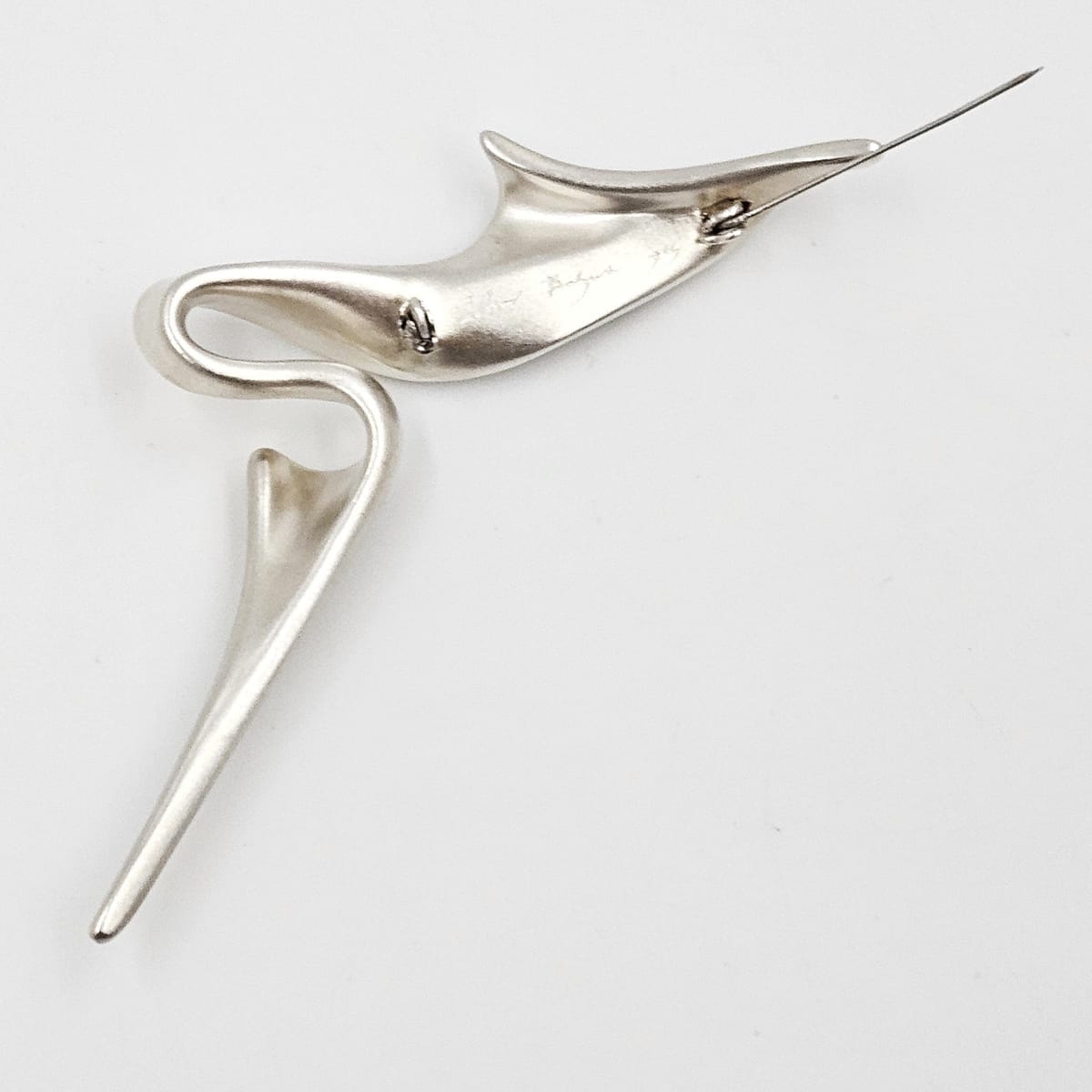 Designer Ilan Hubara Israel Abstract Mod XL Sterling Brooch
Circa 1980&