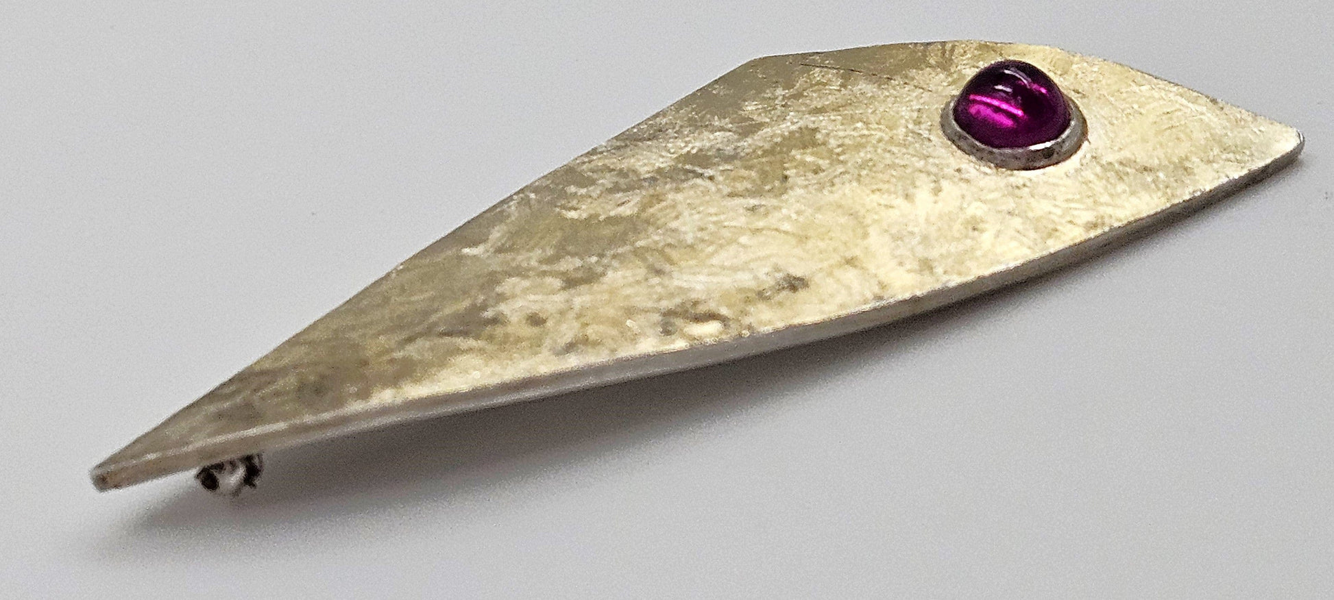 Artisan Sterling & Garnet Brooch Jewelry Artisan Signed Abstract Modernist Gilded Sterling Silver & Garnet Brooch 1980s