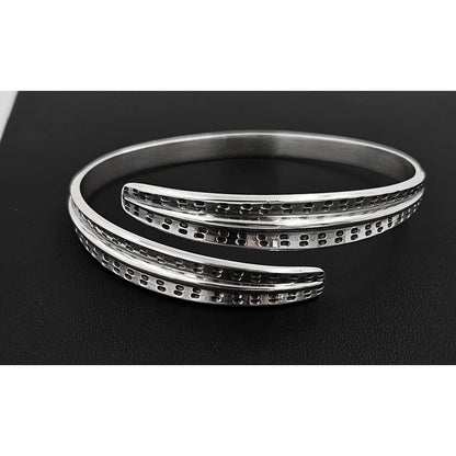 David Andersen Jewelry David Andersen Norway Sterling Viking Saga Series Bi-Pass Bangle Circa 1960&