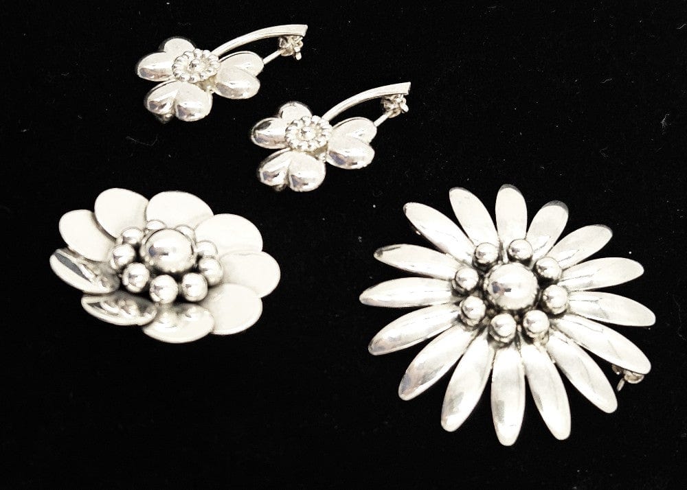 John Lauritzen Jewelry Denmark Designer John Lauritzen Sterling Large Daisy Flower Brooch C. 1960s