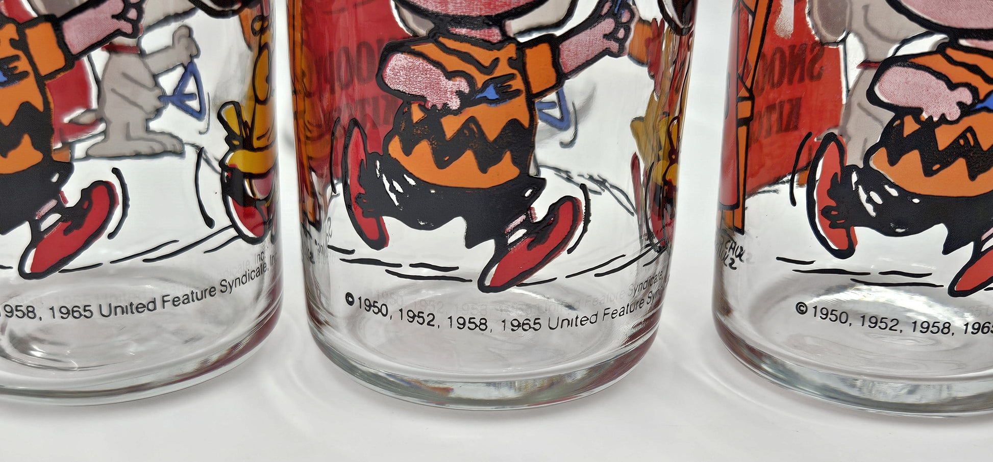 Libbey Barware UFS Charles Schultz Peanuts Snoopy's Kitchen Carafe Glassware Set 1965/66