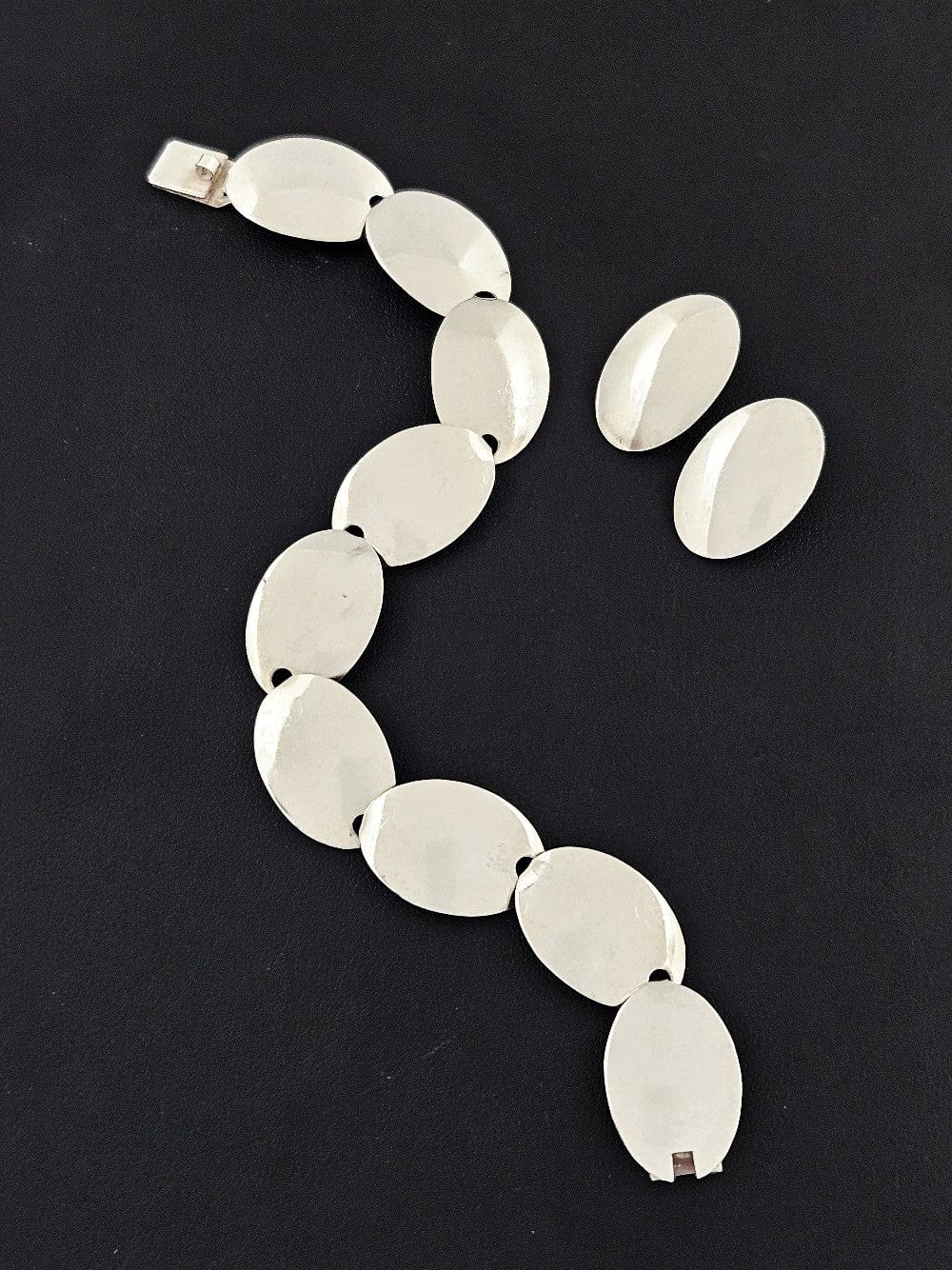 Niels Erik From Jewelry Danish NE From Sterling Silver Modernist Disc Links Demi Parure Set C. 1960s