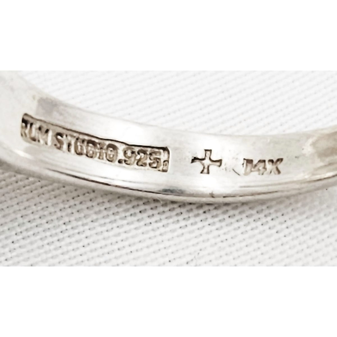 Robert Lee Morris Jewelry RLM - Robert Lee Morris Sterling &amp; 14k Abstract Modernist Cocktail Ring