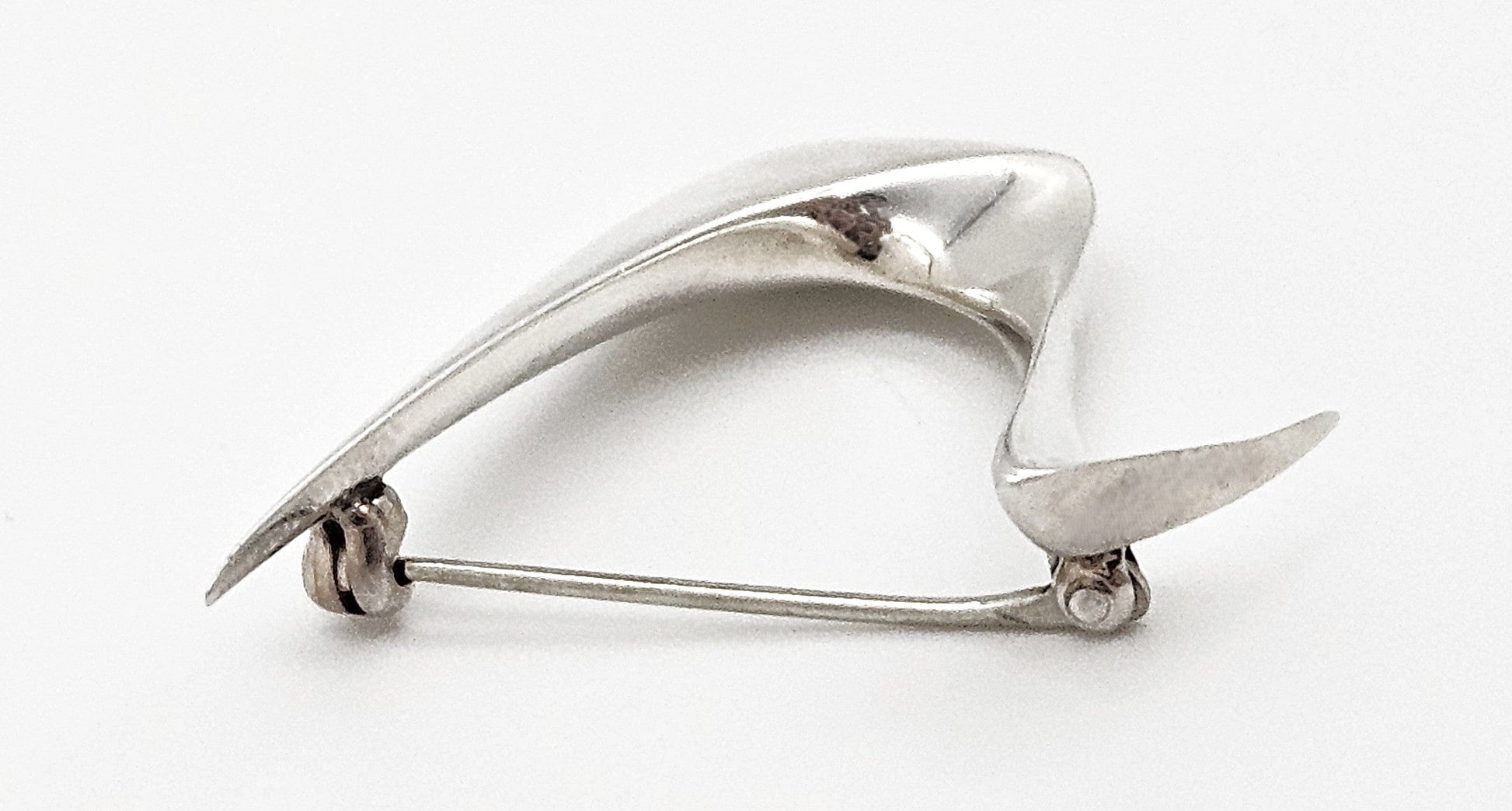 Ronald Hayes Pearson Jewelry US Designer Ronald Hayes Pearson Modernist Bird Sterling Brooch 1960s