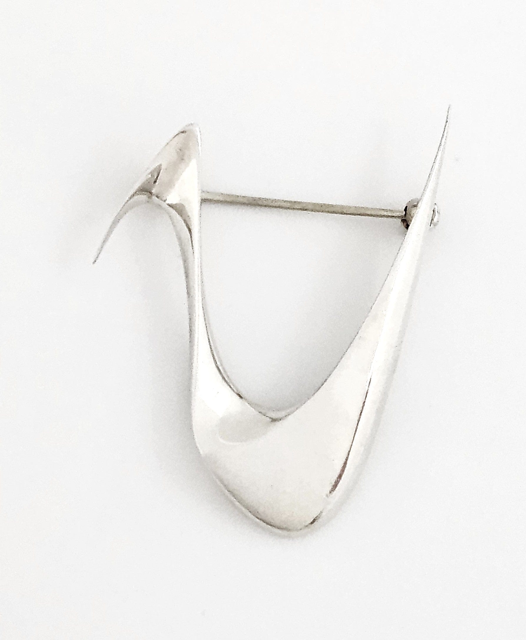 Ronald Hayes Pearson Jewelry US Designer Ronald Hayes Pearson Modernist Bird Sterling Brooch 1960s
