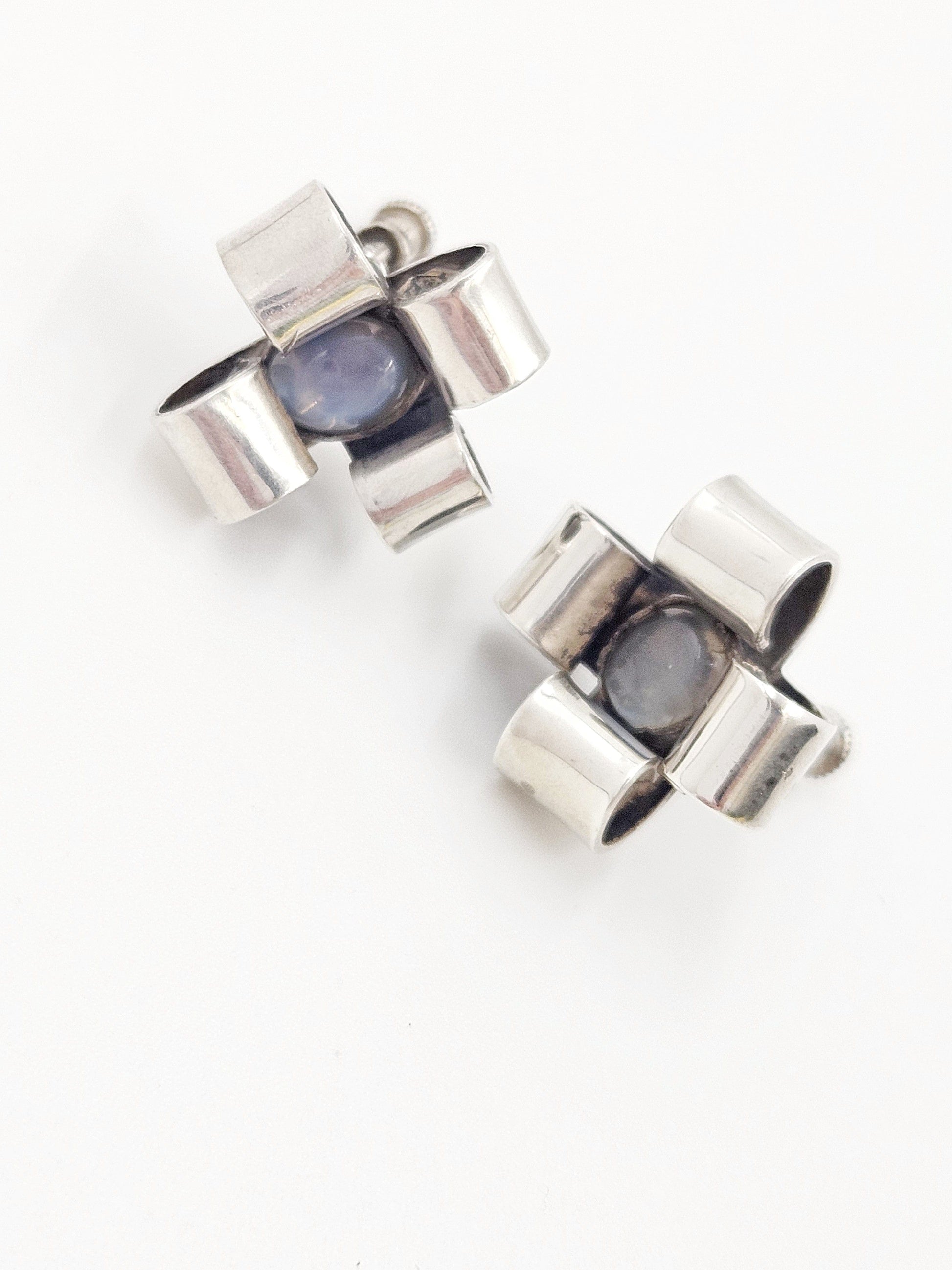 Sam Kramer Jewelry RARE Sterling Abstract Modernist Brooch & Earrings Set Signed Sam Kramer 1960s