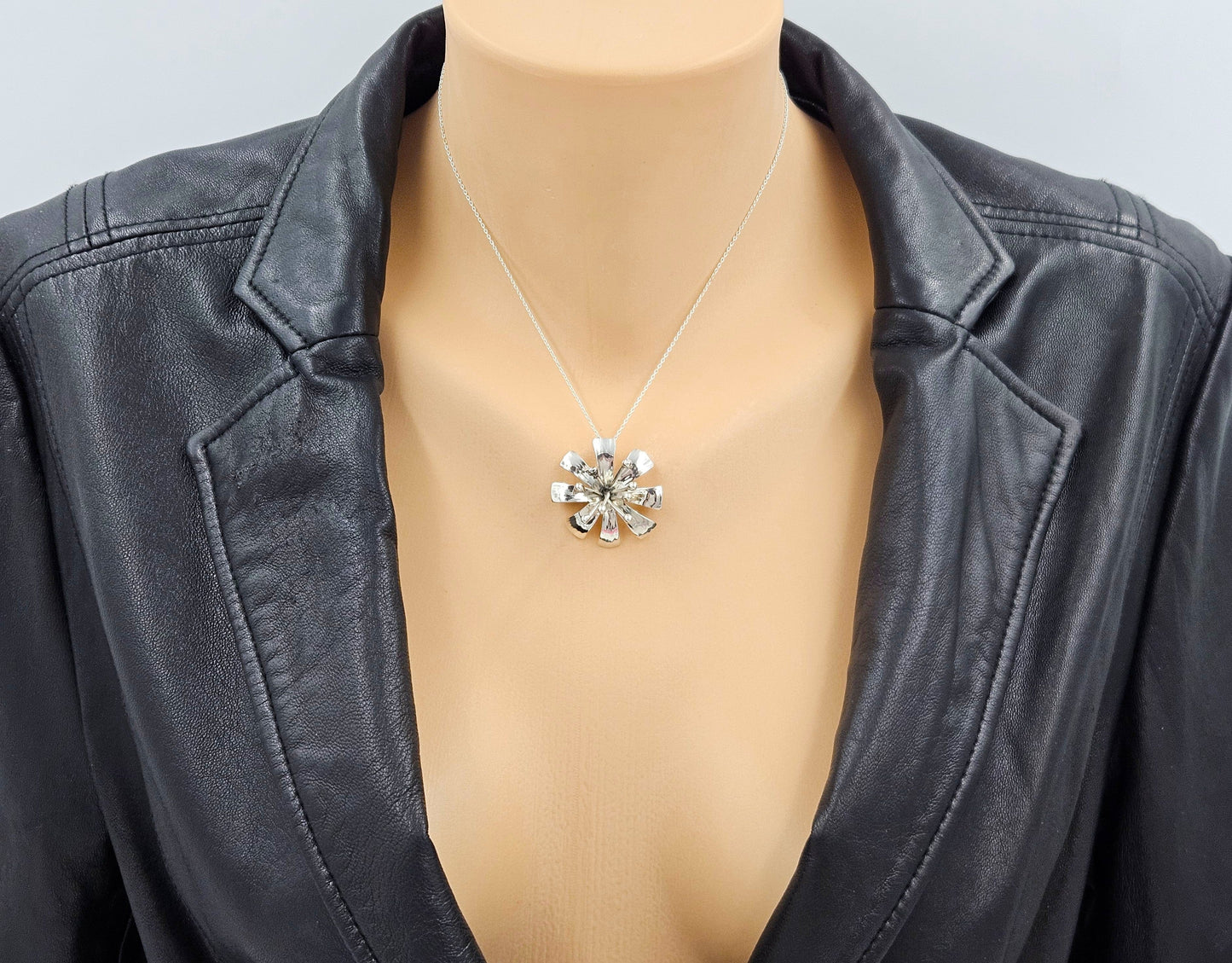 Schmidt Sterling Jewelry 925 Silver Abstract Modernist 3D Flower Brooch Pendant Signed Schmidt?Research