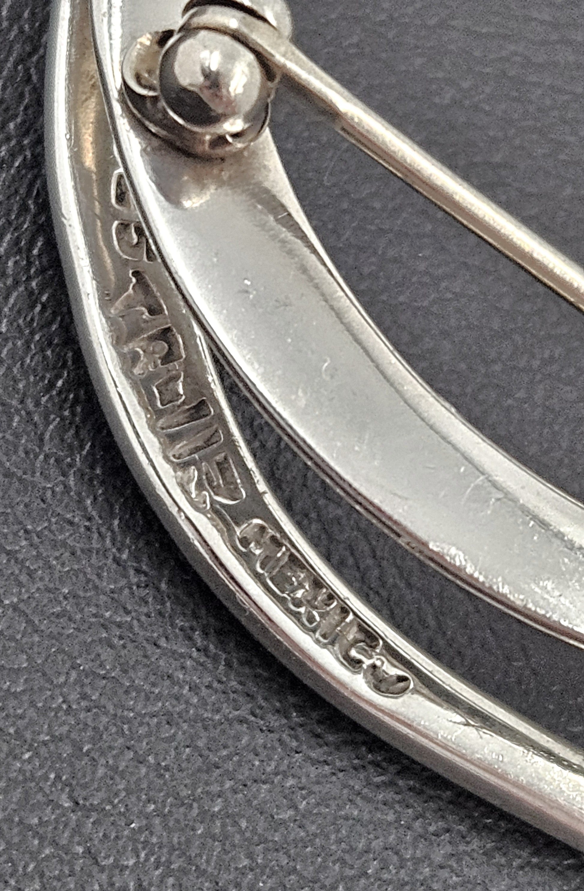 Taxco Sterling Artisan Brooch Jewelry 925 Silver Abstract Mod Brooch XL Mexico 3D Oval Shaped Brooch