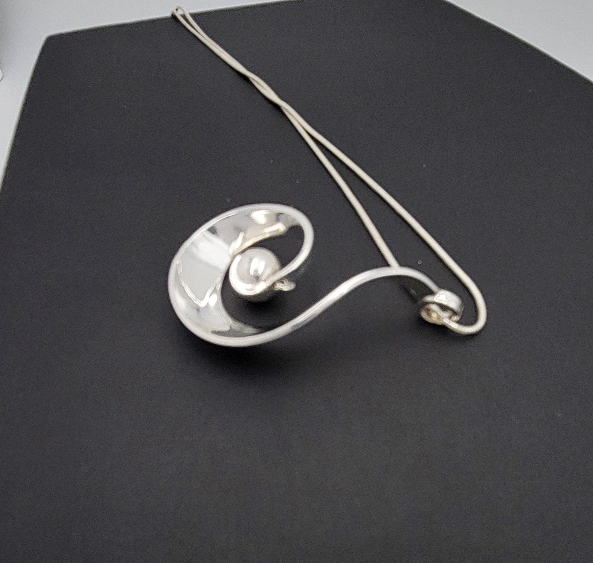 Alton Sweden Jewelry KE Palmberg Alton Sweden Abstract Modernist Kinetic Sterling Necklace 1975