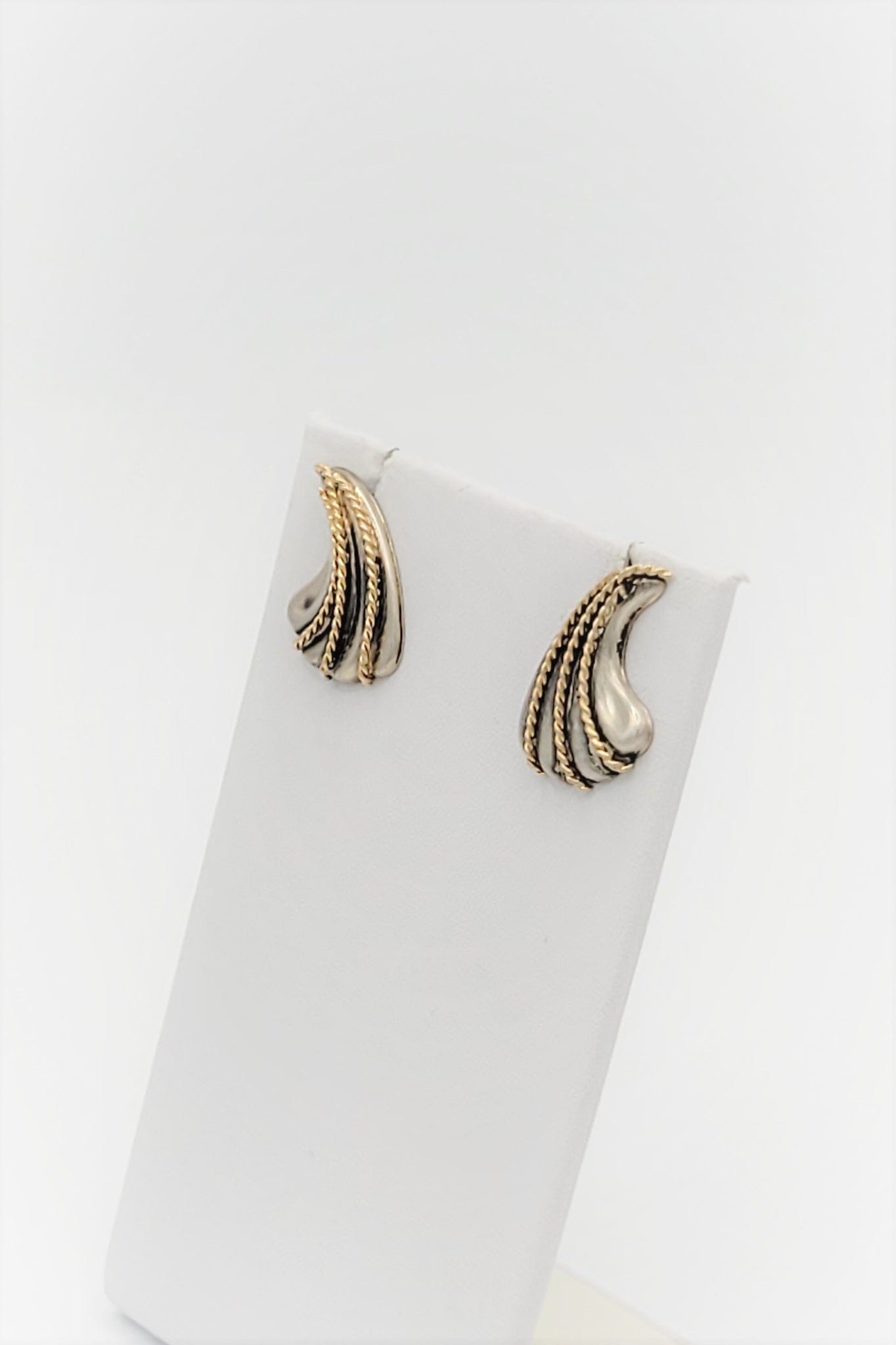 Carla Jewelry US Designer Carla Sterling & 14k Gold Abstract Modernist Pierced Earrings 1980s