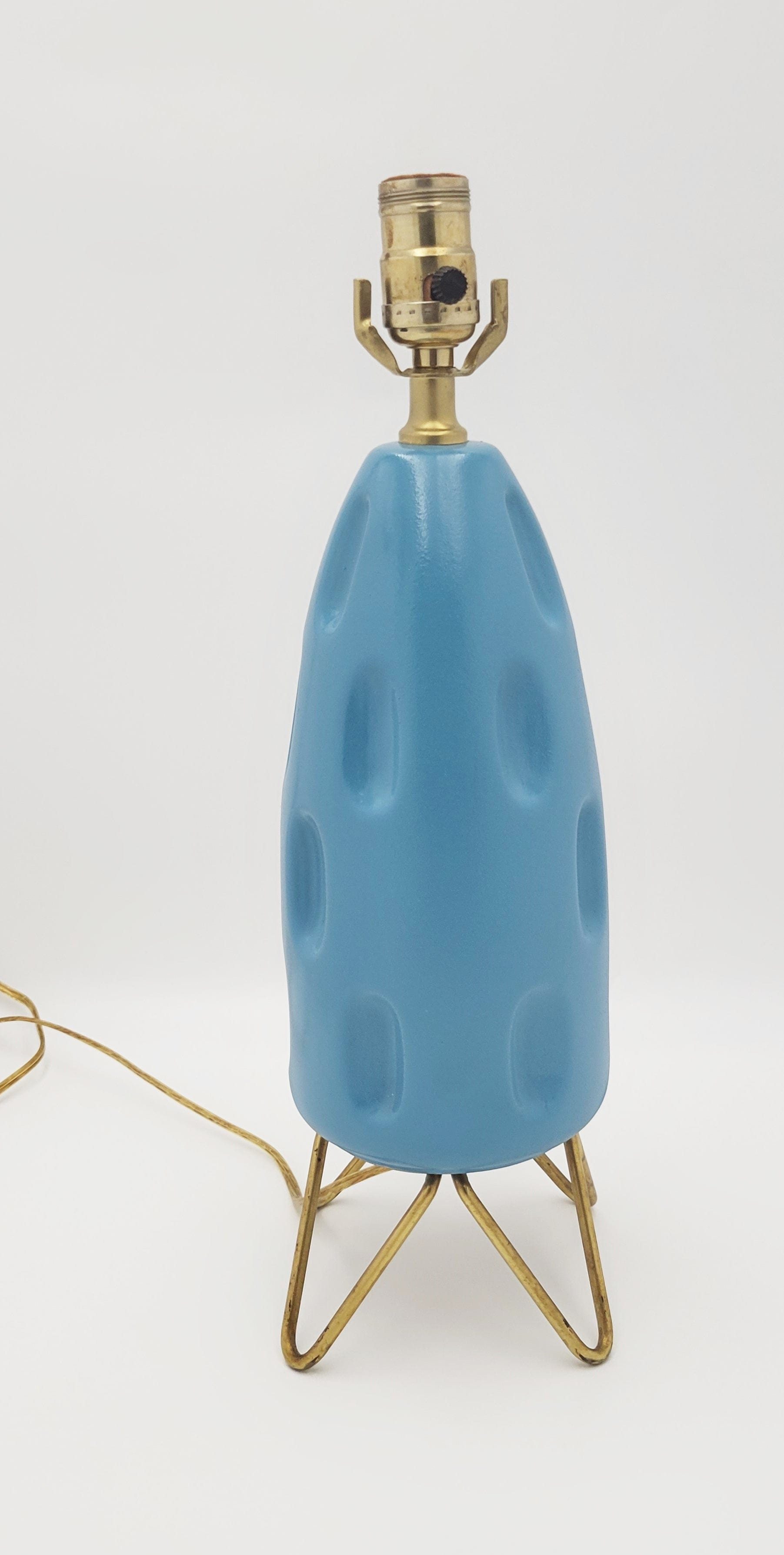 Gonder Bradley Lamp Lighting Gonder-Bradley Retro Turquoise Ceramic & Brass Hairpin Table Lamp 1960s
