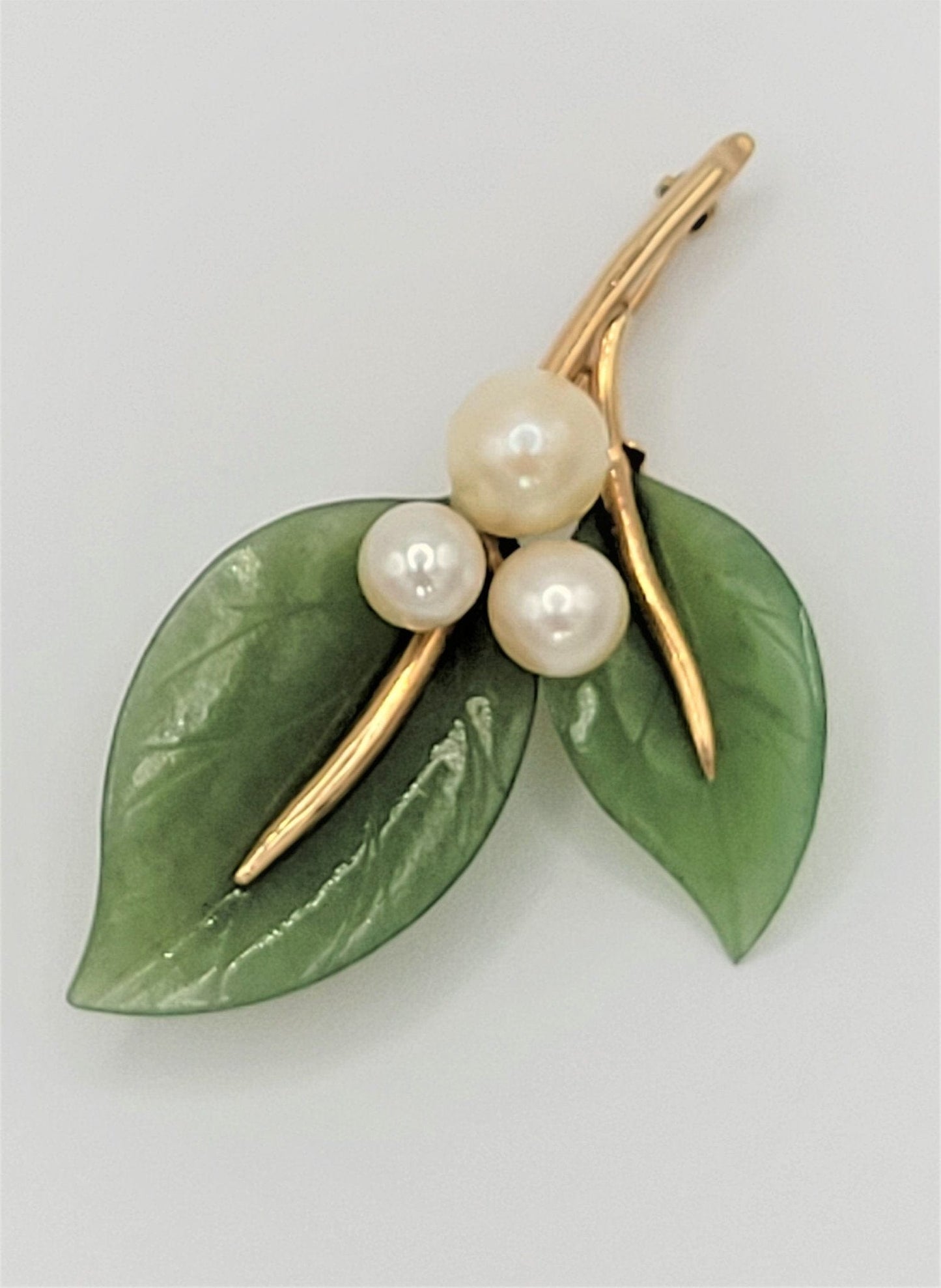 Gump's Jewelry VNTG Gumps 14k - Pearl - Carved Natural Green Jade Flora Fauna Brooch RARE Mint