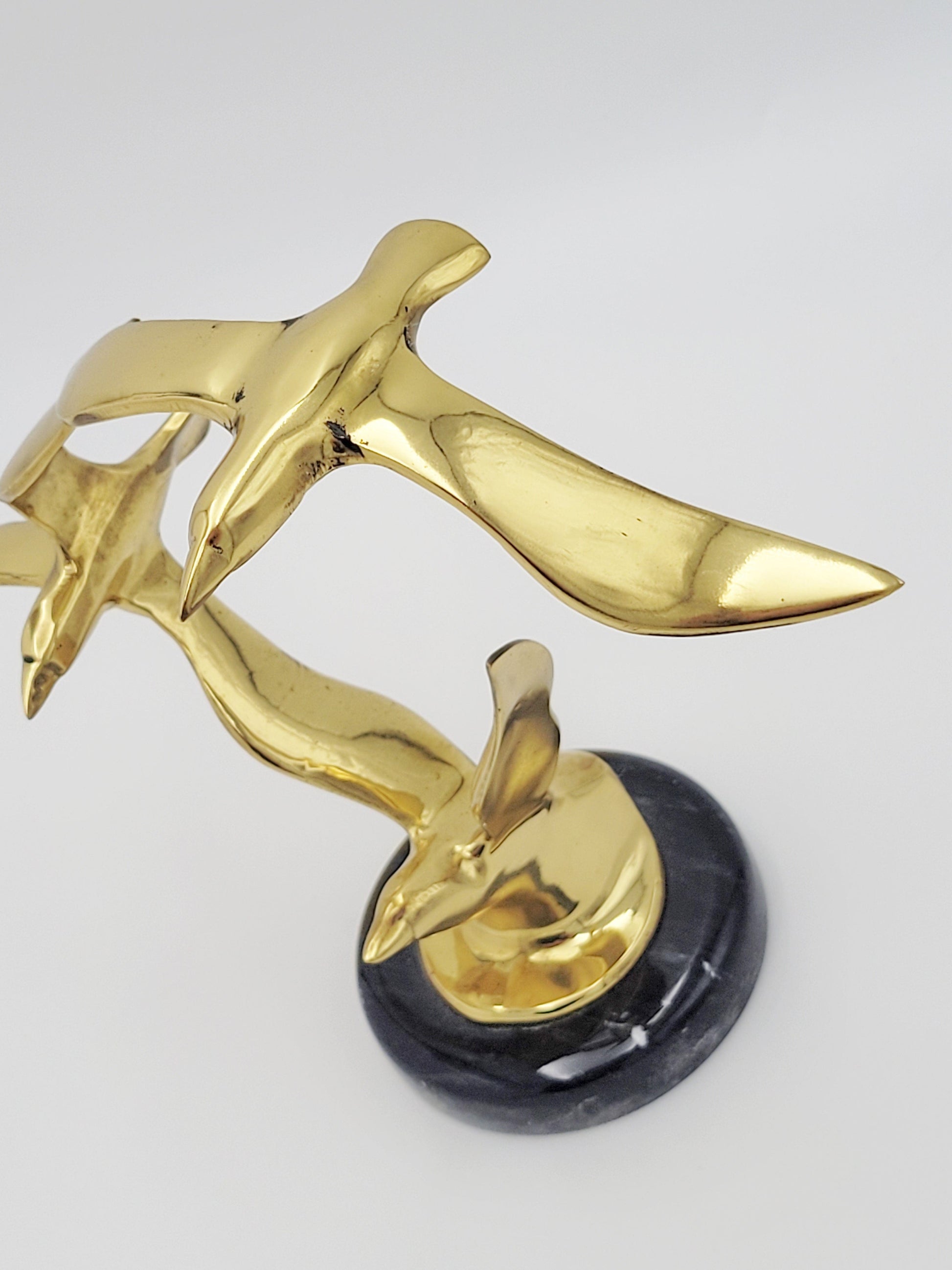 Jere Style Sculpture Sculpture Vintage Jere Style Shiny Brass Modernist Birds in Flight Sculpture Marble Base