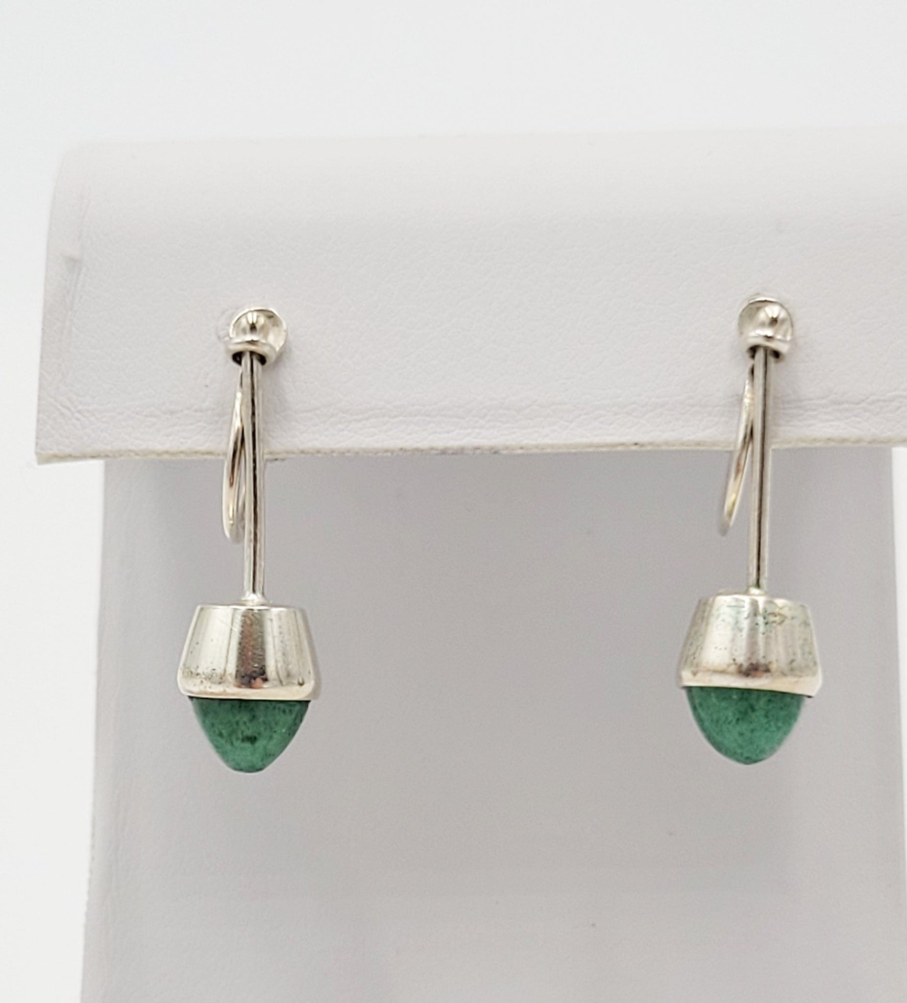 Kupittaan Kulta Jewelry Finnish Elis Kauppi Kupittaan Kulta Sterling Green Chalcedony Modernist Earrings 60s