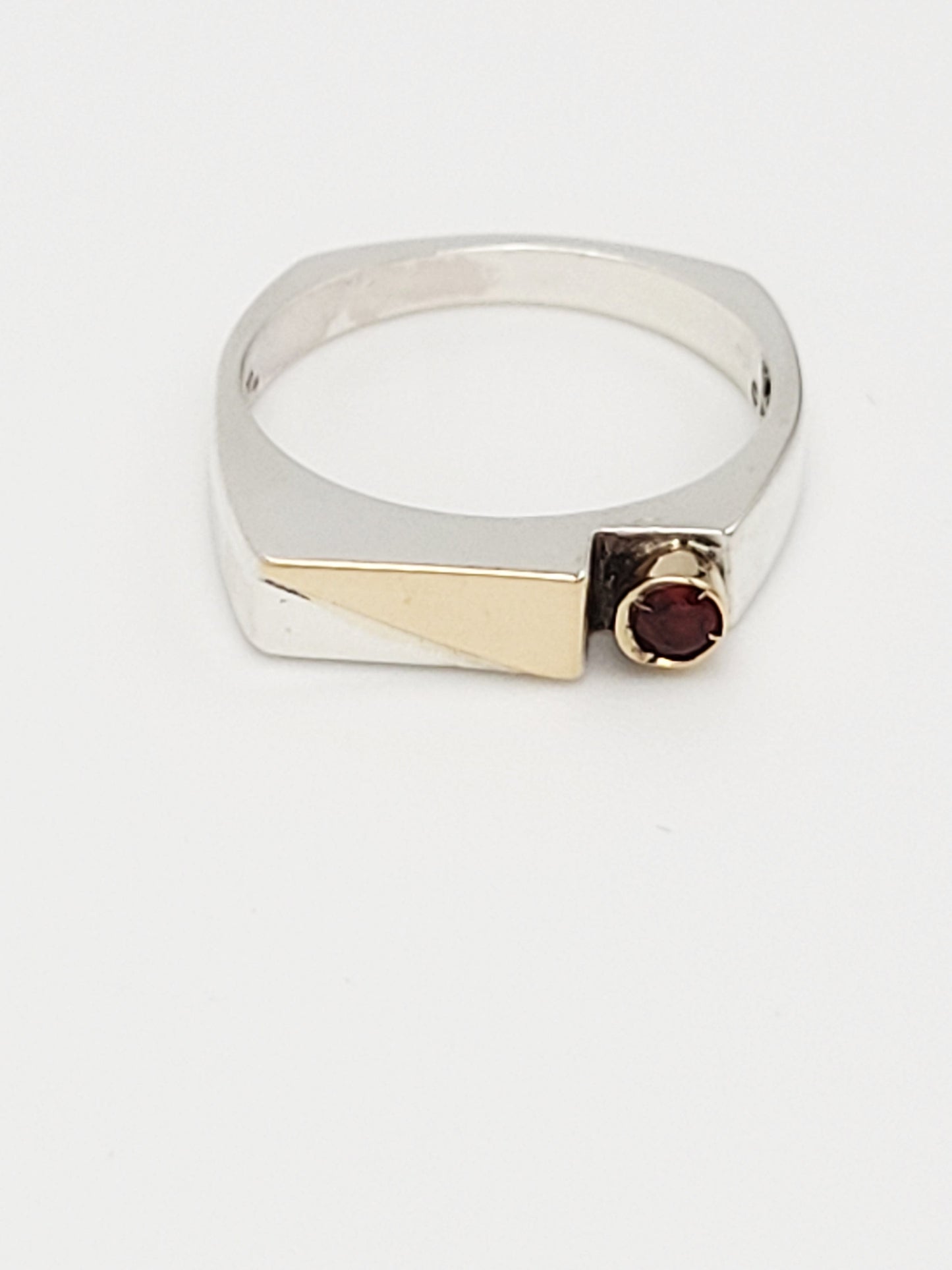 M Canada Jewelry Vintage Sterling 14k Gold Garnet Modernist Ring Canada